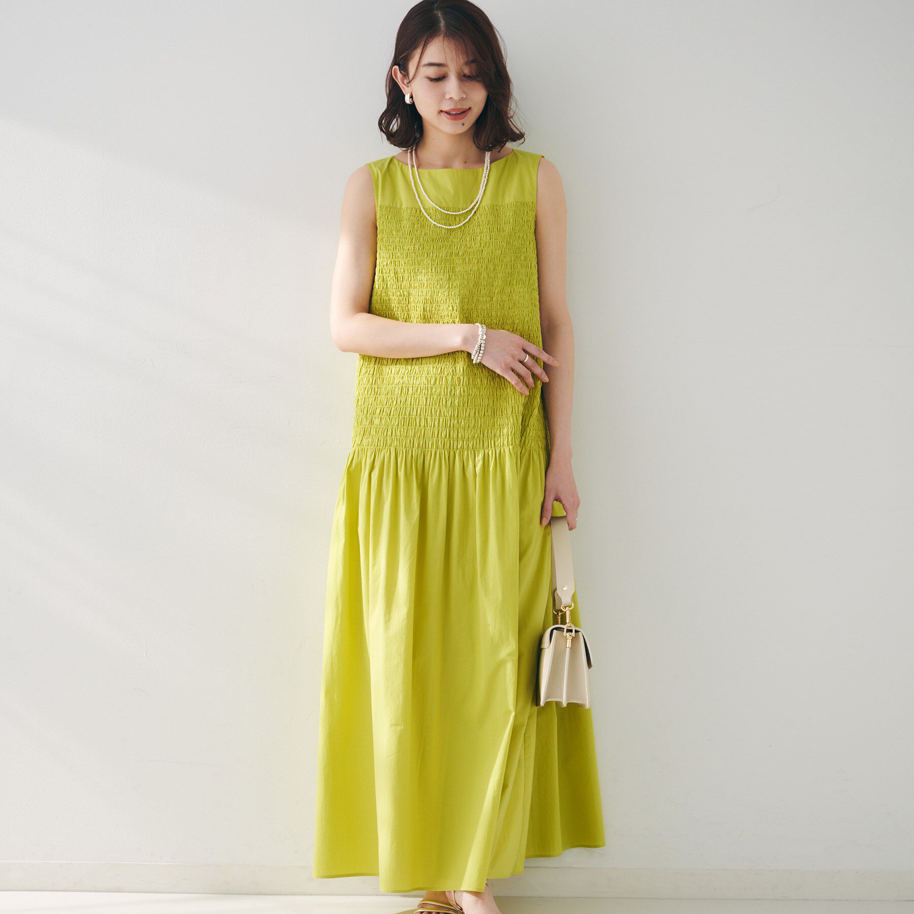 UNTITLED「【コットン100/夏ワンピ/ナロー】シャーリングワンピース」|ワンピース|