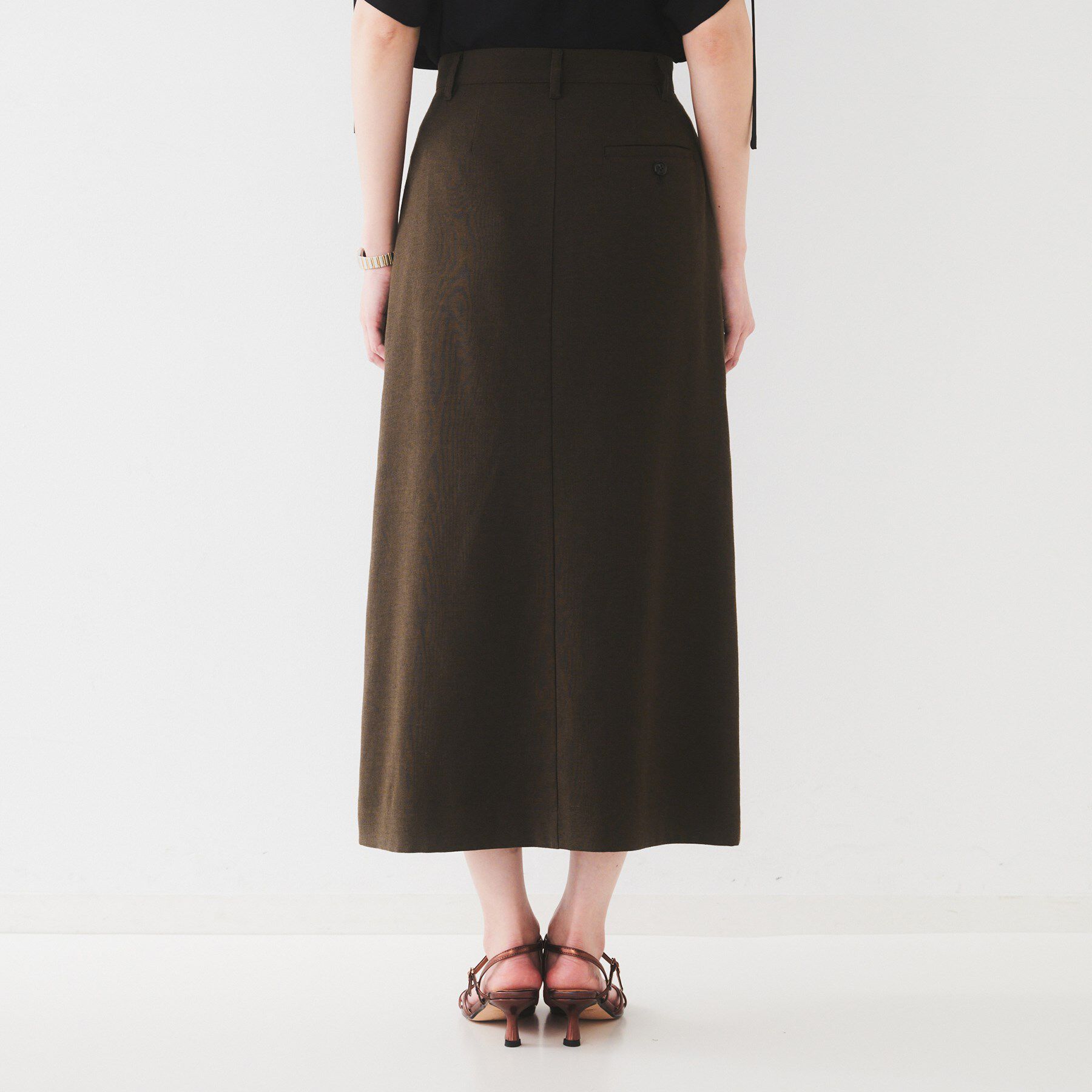 UNTITLED「【きれいめ/前スリット】麻混カーゴスカート」|スカート|