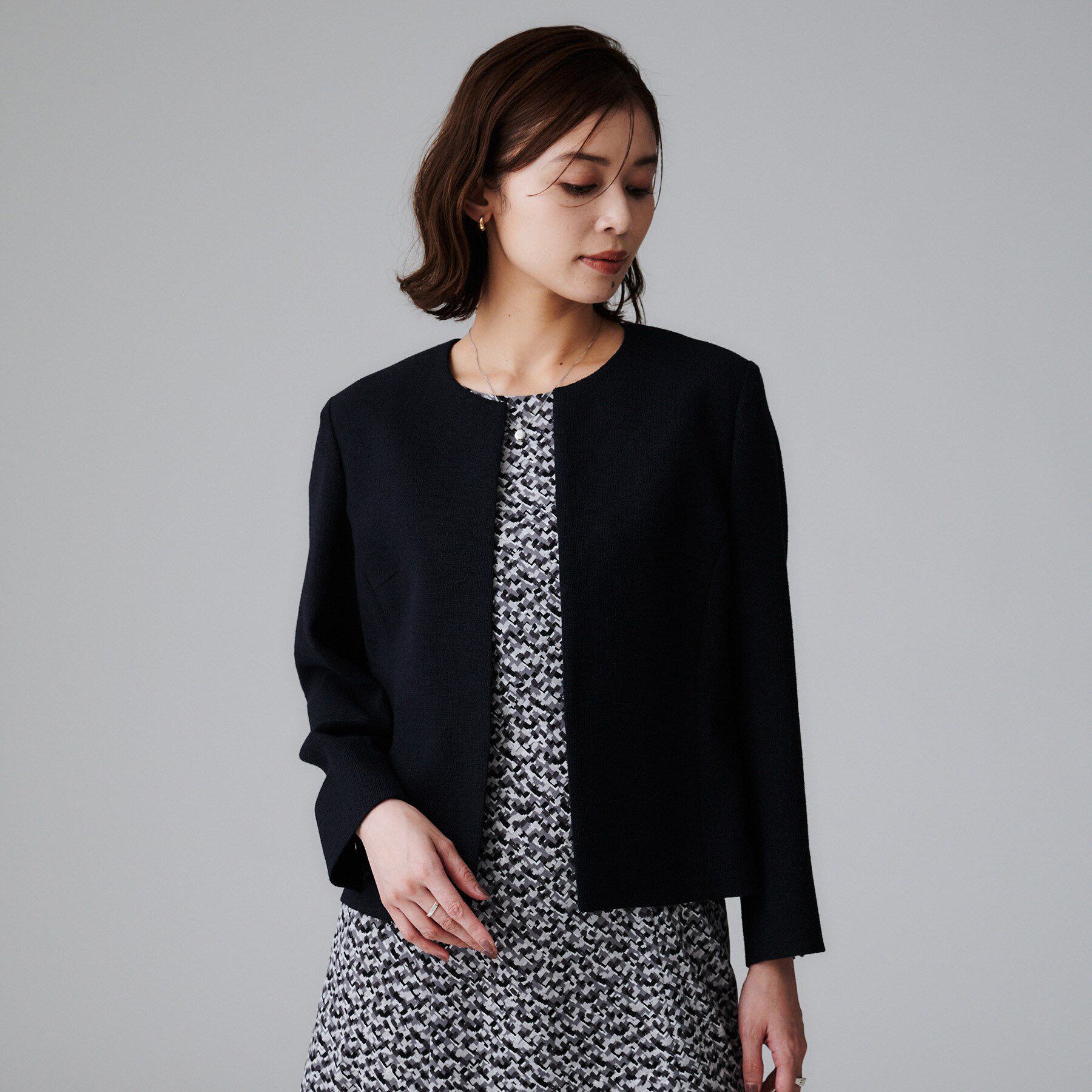 UNTITLED「【短丈/日本製】カラミ風メッシュ ノーカラージャケット」|ノーカラージャケット|ネイビー(094)