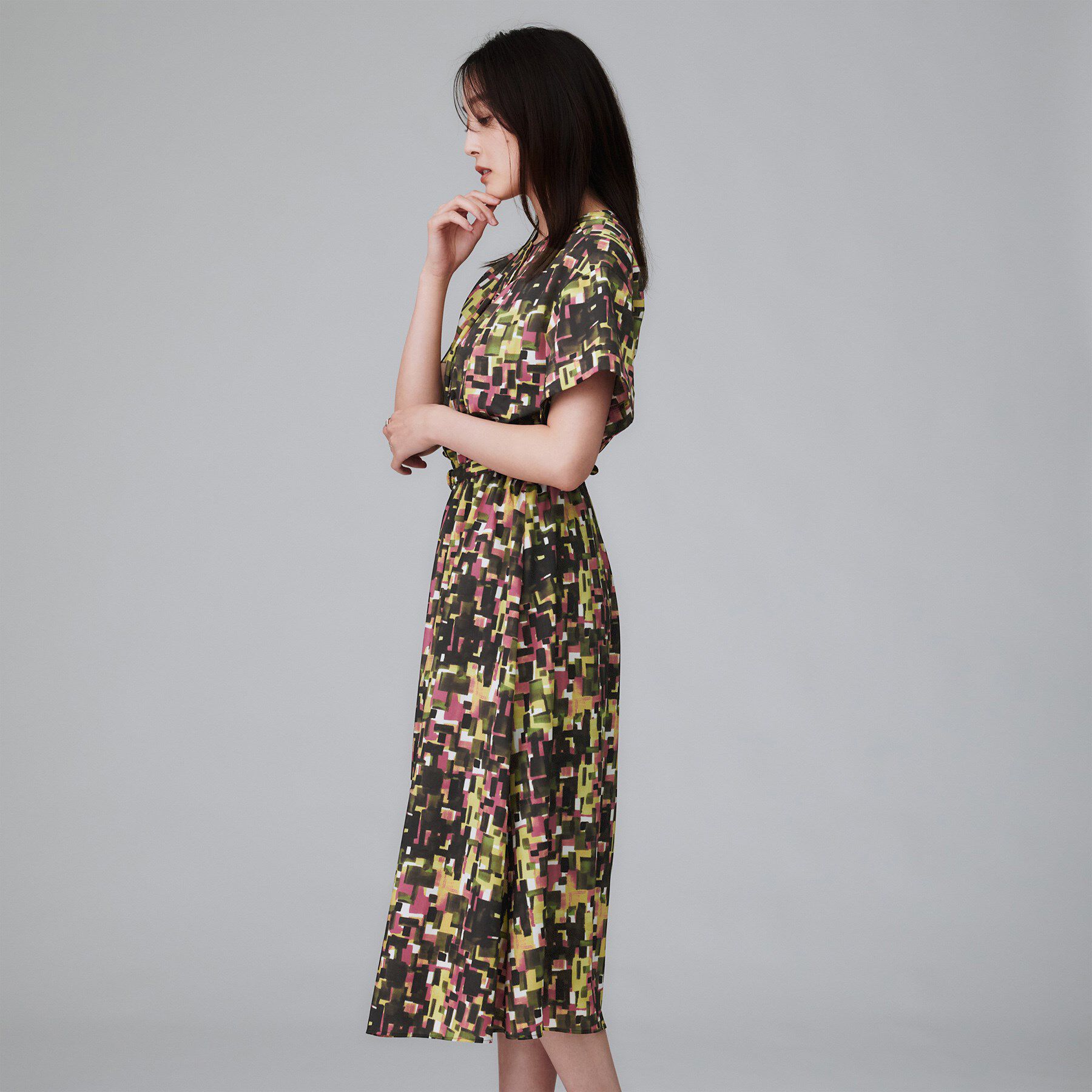 UNTITLED「【洗える/前開きボタン/ベルト付】ブロック柄ワンピース」|ワンピース|