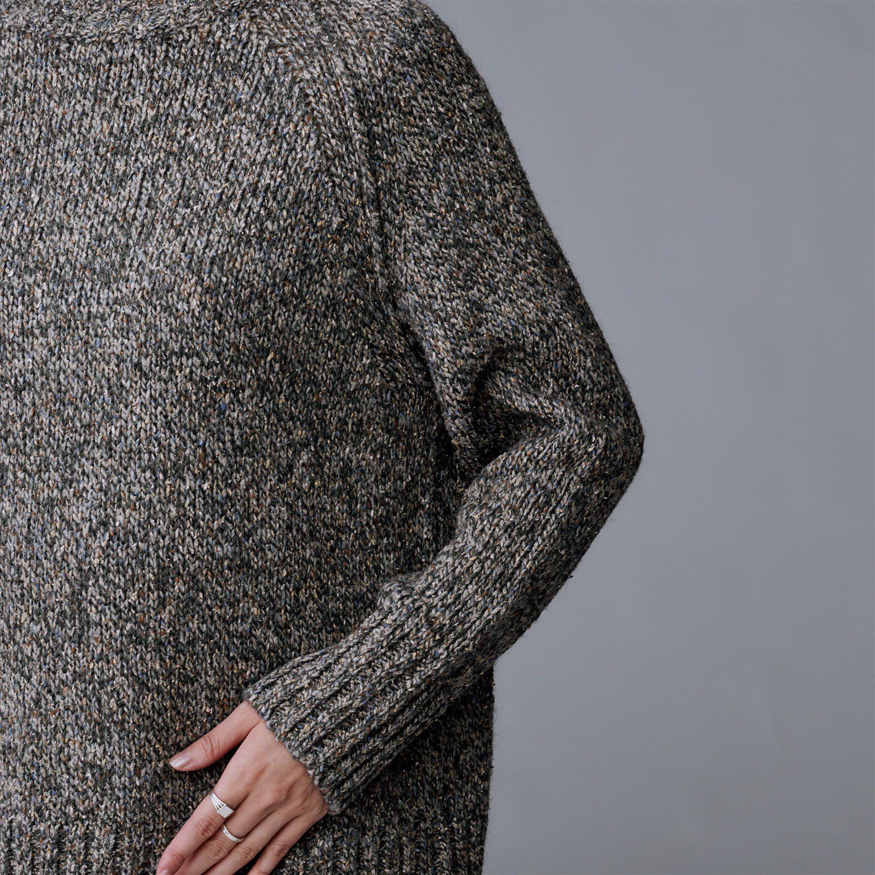 UNTITLED「【ゆったりサイズ】シルクネップ　ボトルネックニット」|ニット・セーター|