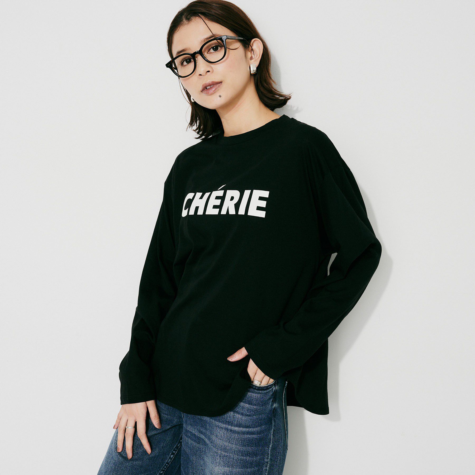 UNTITLED「【CHIGNON】CHERIE シンプルロゴTシャツ」|Tシャツ・カットソー|