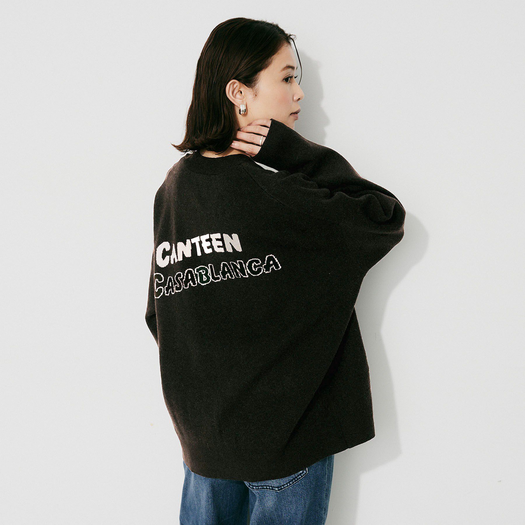 UNTITLED「【St．Johns 3rd Club】ロゴVネック カーディガン」|カーディガン|