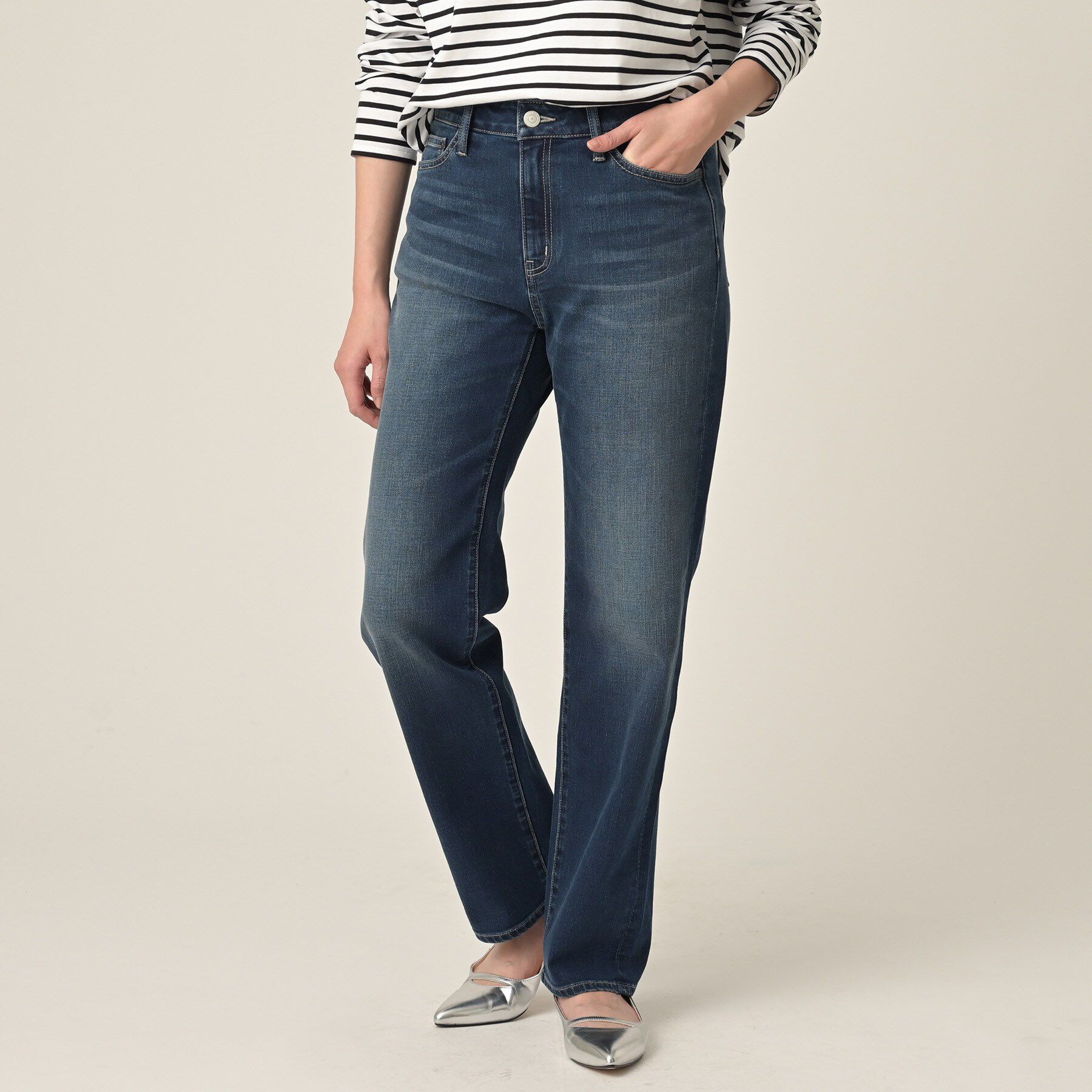 UNTITLED「【新作デニム/快適に美シルエット見せ】MAKE&times;DENIMスリムストレート」|デニム|