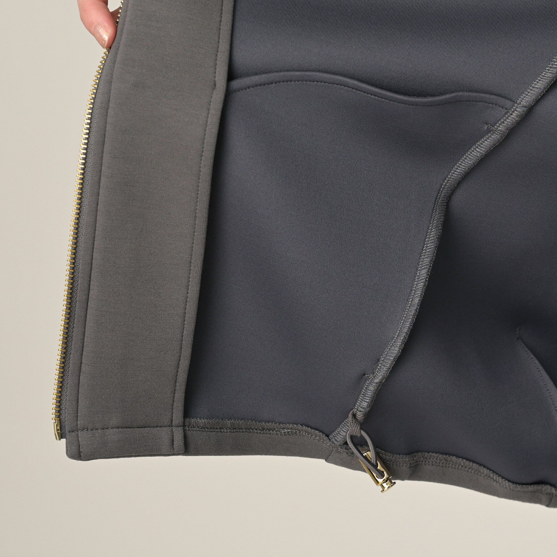 UNTITLED「【春アウター/ゆったり】ダンボールジップブルゾン」|ブルゾン・スタジャン|