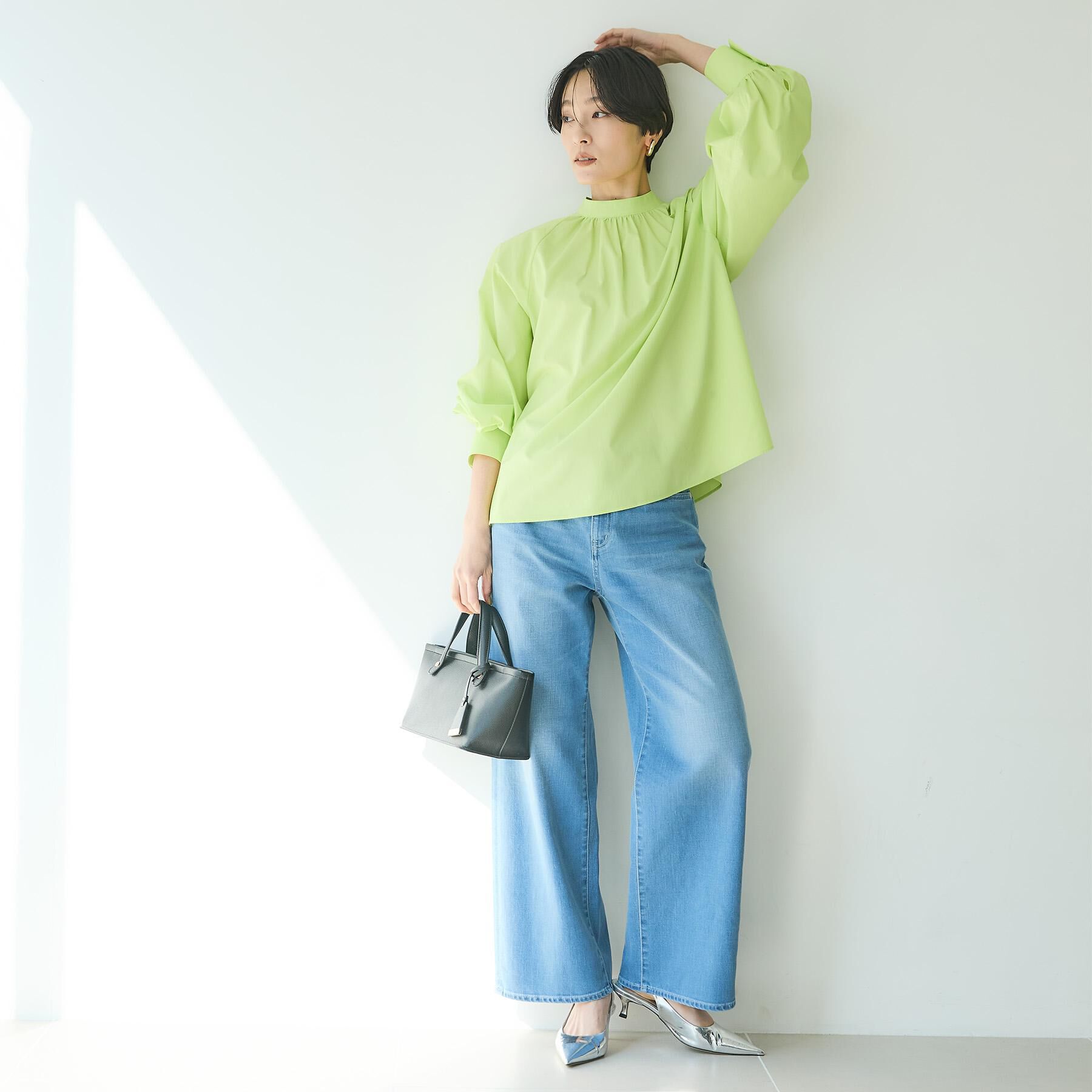 UNTITLED「【洗える/オンオフ使える】タイプライタースタンドネックブラウス」|シャツ・ブラウス|