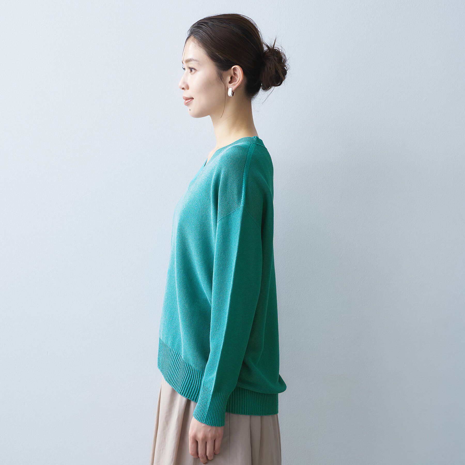 UNTITLED「ドライタッチVネックニット」|ニット・セーター|