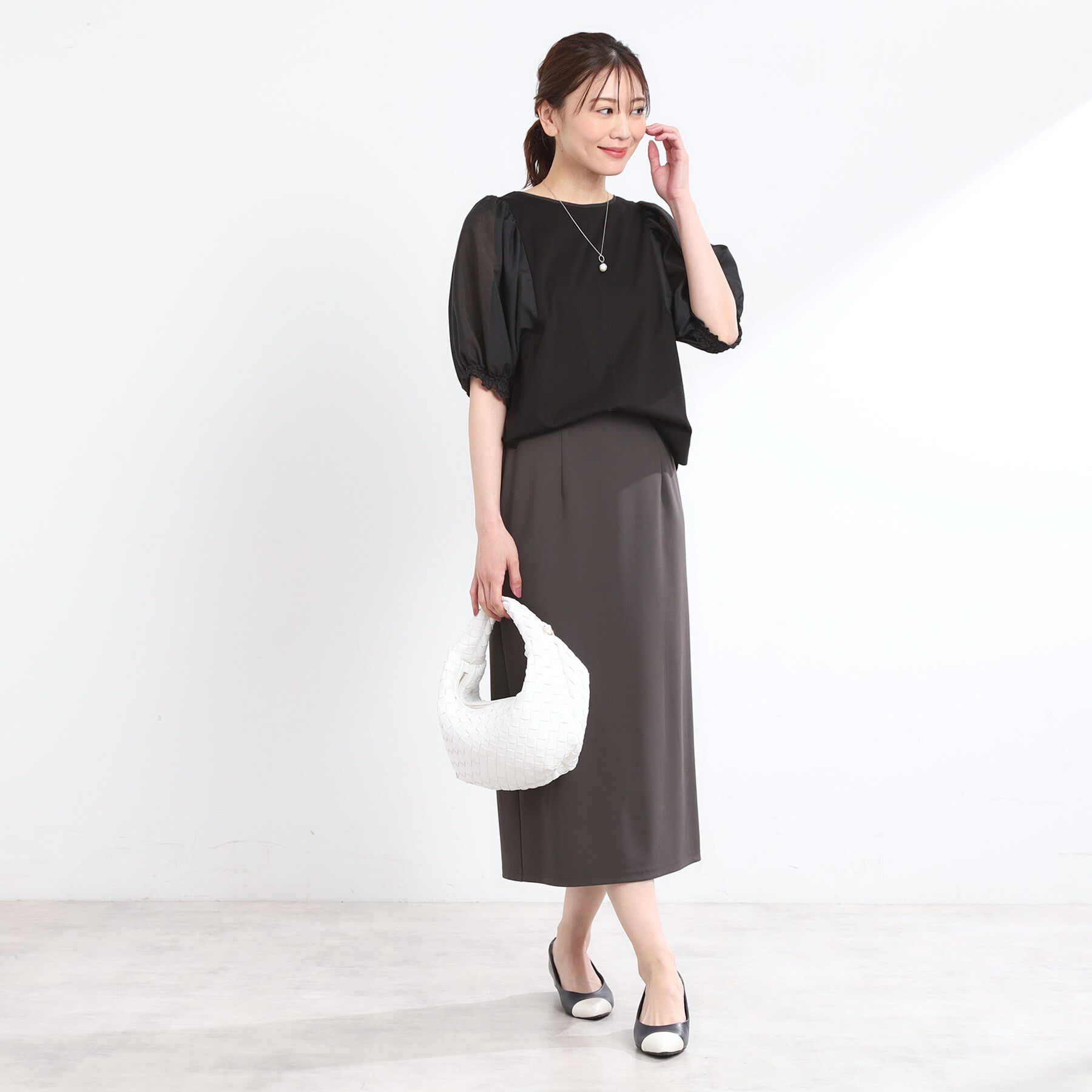 Reflect「【マシンウォッシュ可】シアーパフスリーブTブラウス」|シャツ・ブラウス|