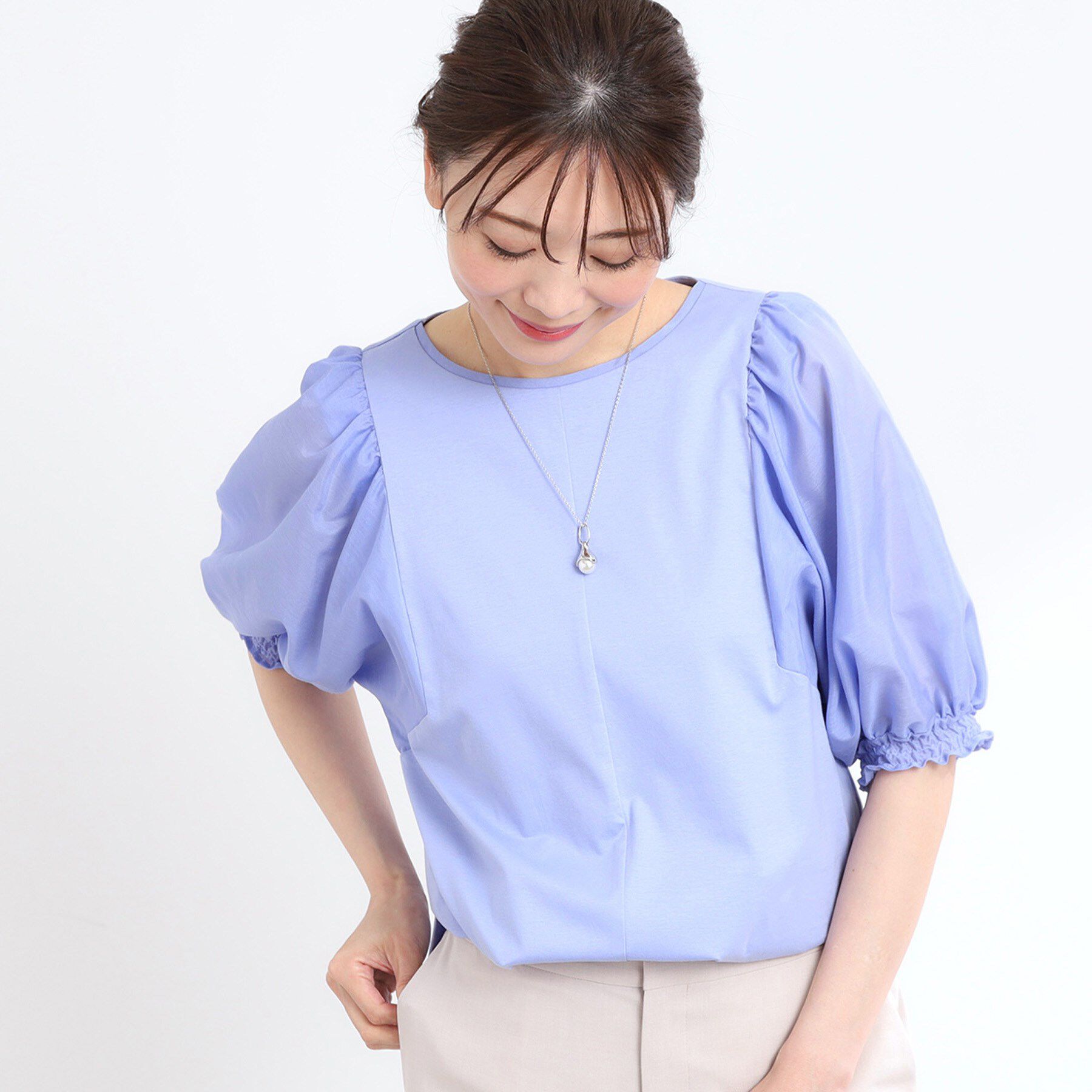 Reflect「【マシンウォッシュ可】シアーパフスリーブTブラウス」|シャツ・ブラウス|ブルー(091)