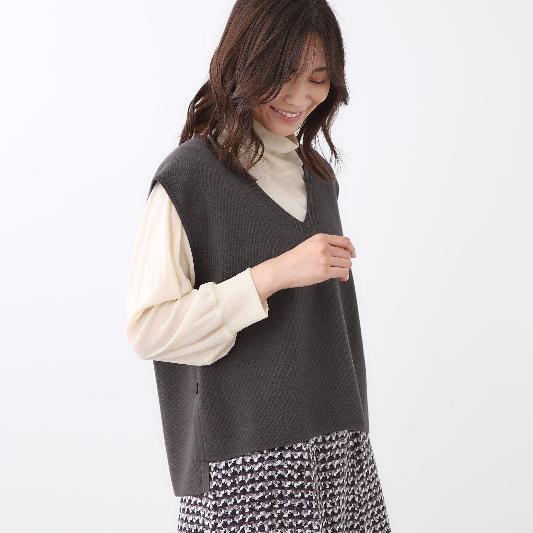 Reflect「【WEB先行カラーあり／セットアップ可】Vネックニットベスト」|ベスト・ジレ|