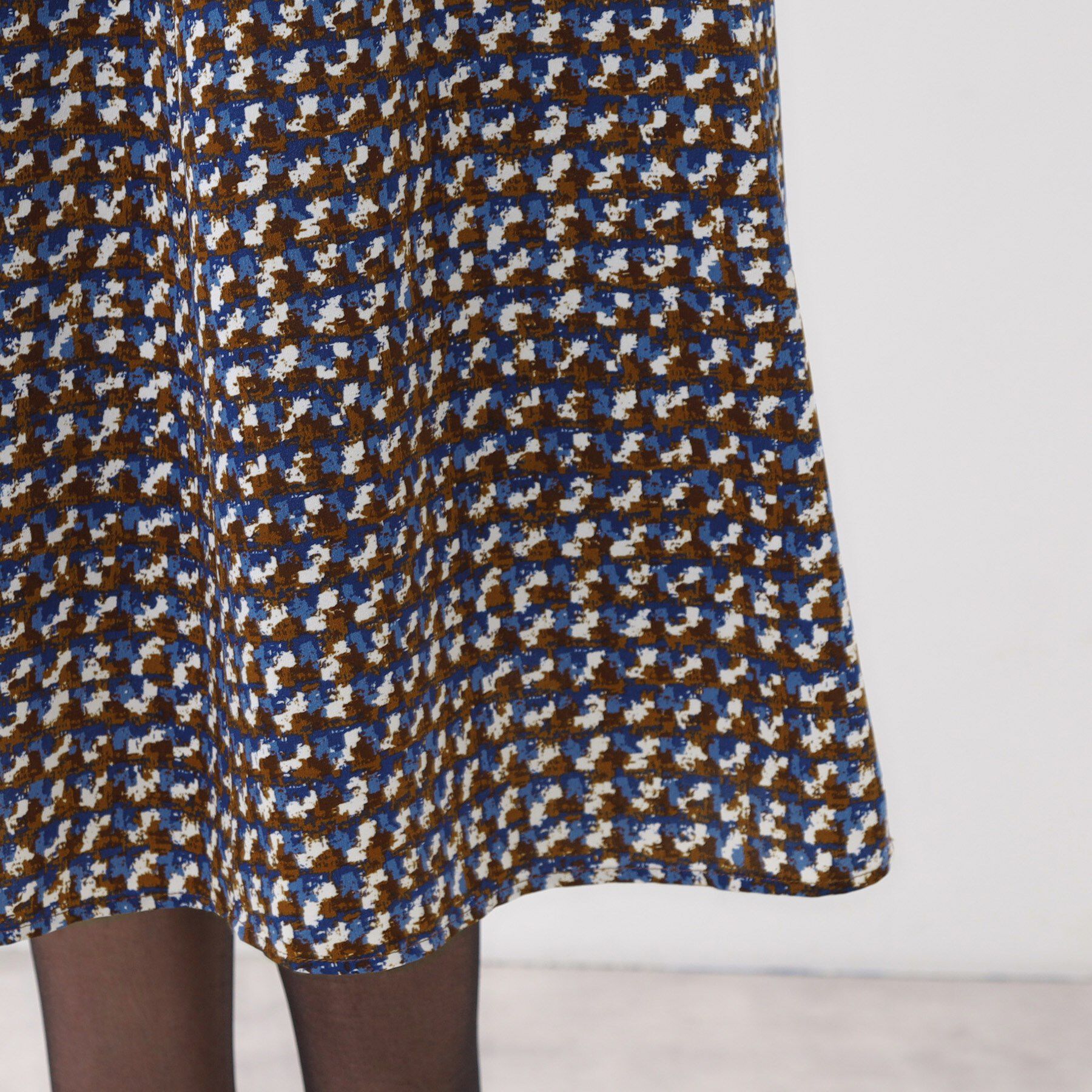 Reflect「【ニットスタイルが華やかに◎】チドリ風プリントフレアスカート」|スカート|