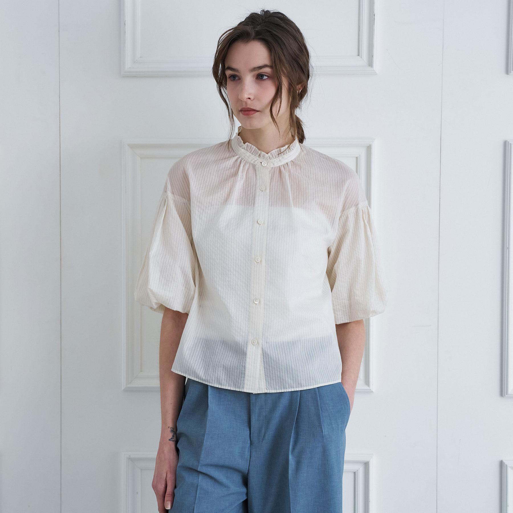DRESSTERIOR「【1枚で着映え/ウォッシャブル】ストライプスタンドフリルボリュームスリーブブラウス」|シャツ・ブラウス|