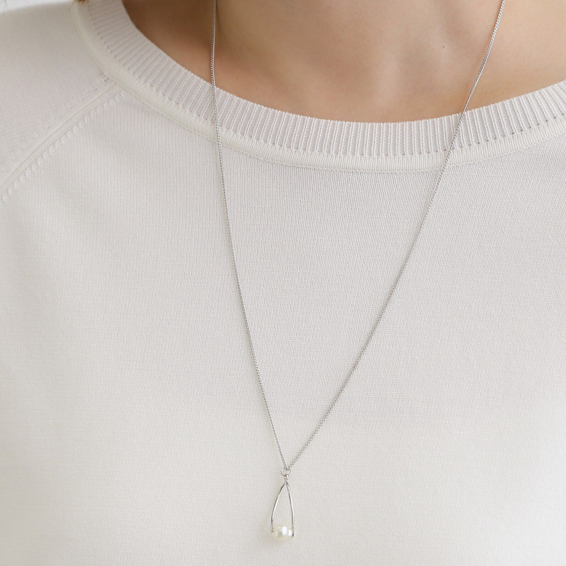 grove「メタルオーバルパール調ロングネックレス」|ネックレス|