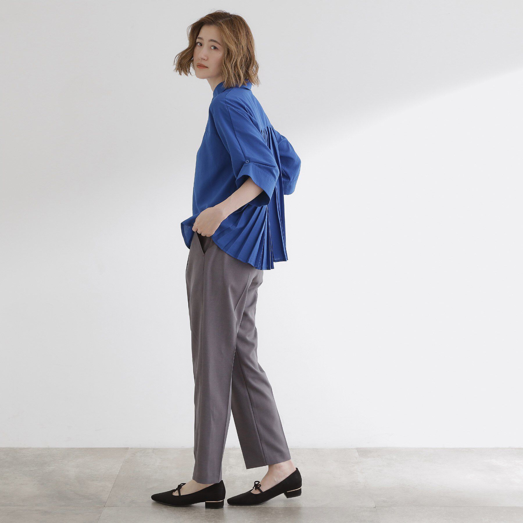 grove「【2WAY】1枚でも羽織っても。使える大人のシャツスタイル」|シャツ・ブラウス|