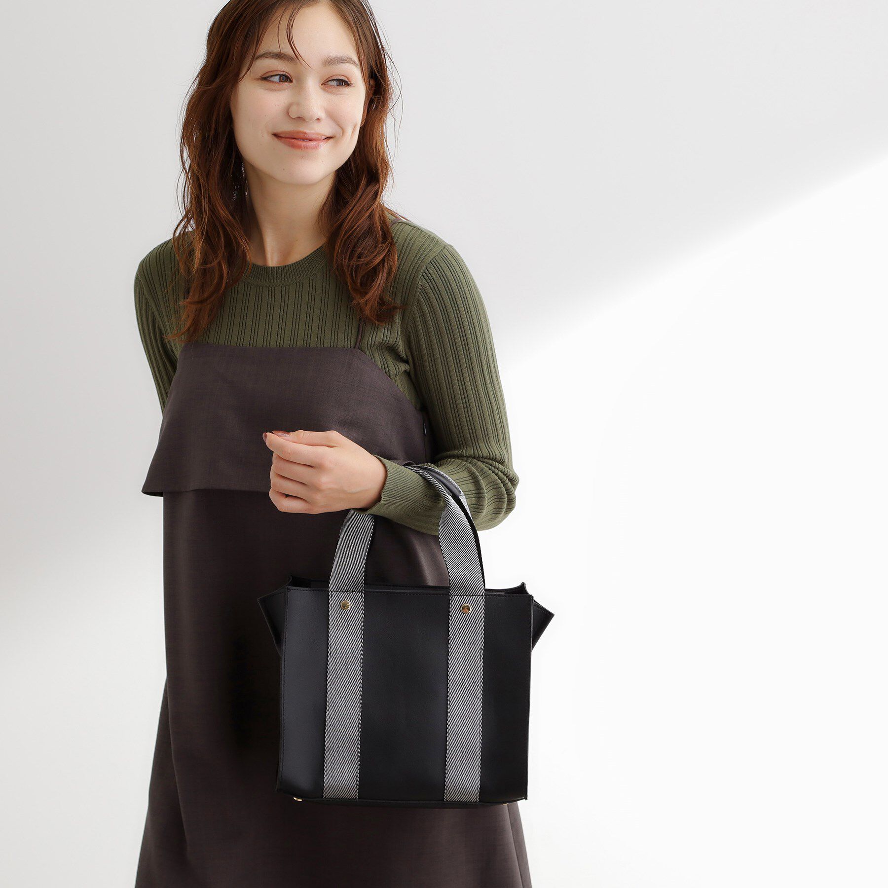 grove「テープハンドルスクエア2WAYトート」|トートバッグ|