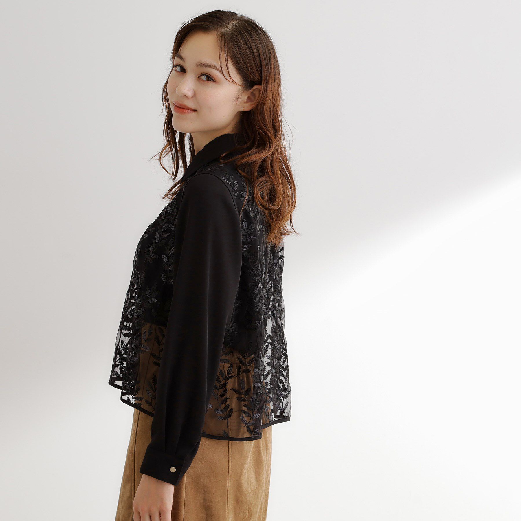 grove「リーフ刺繍スパンコールベスト＆ブラウスセット」|シャツ・ブラウス|