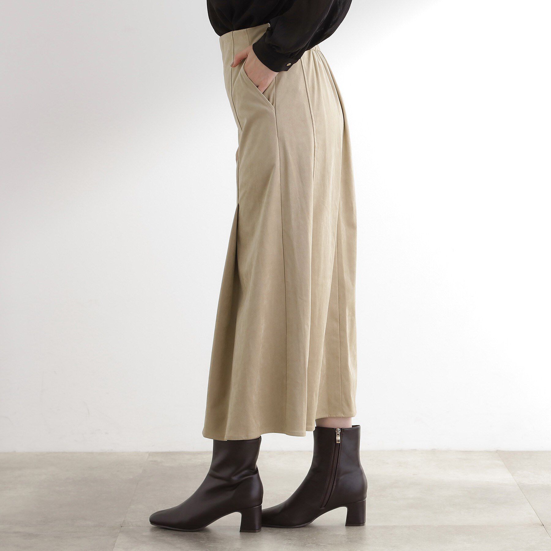 grove「しっとりスエードで描くやわらかなマーメイドスカート」|スカート|