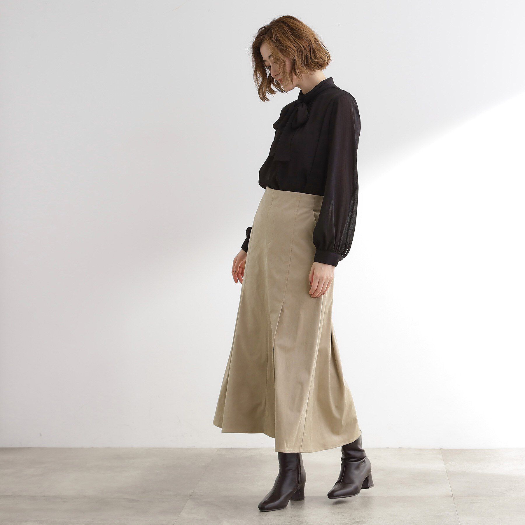 grove「しっとりスエードで描くやわらかなマーメイドスカート」|スカート|