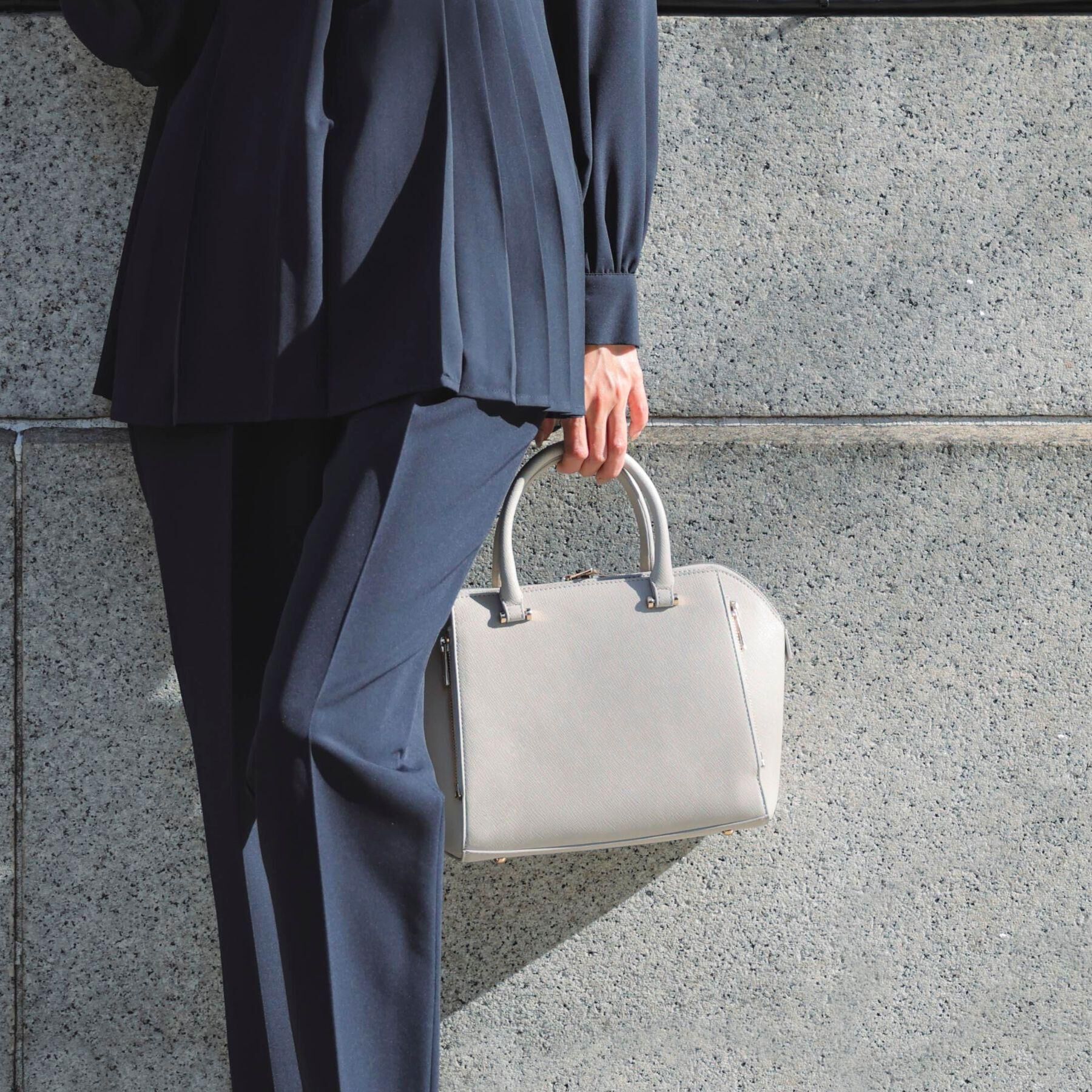 grove「【人間工学】タテZipバーハンドル2WAYトート」|トートバッグ|