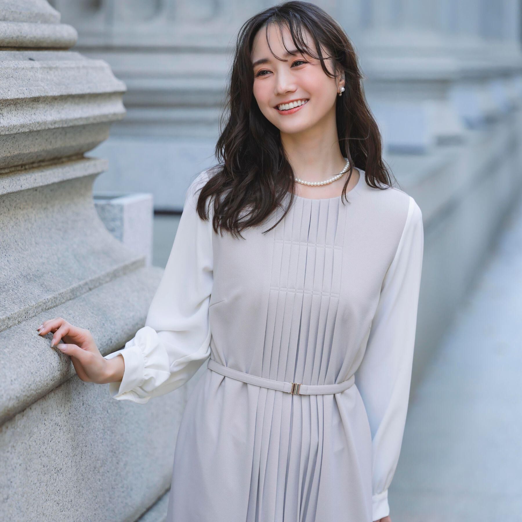 grove「【手洗いOK】フロントプリーツ袖コンシャスワンピース」|ワンピース|