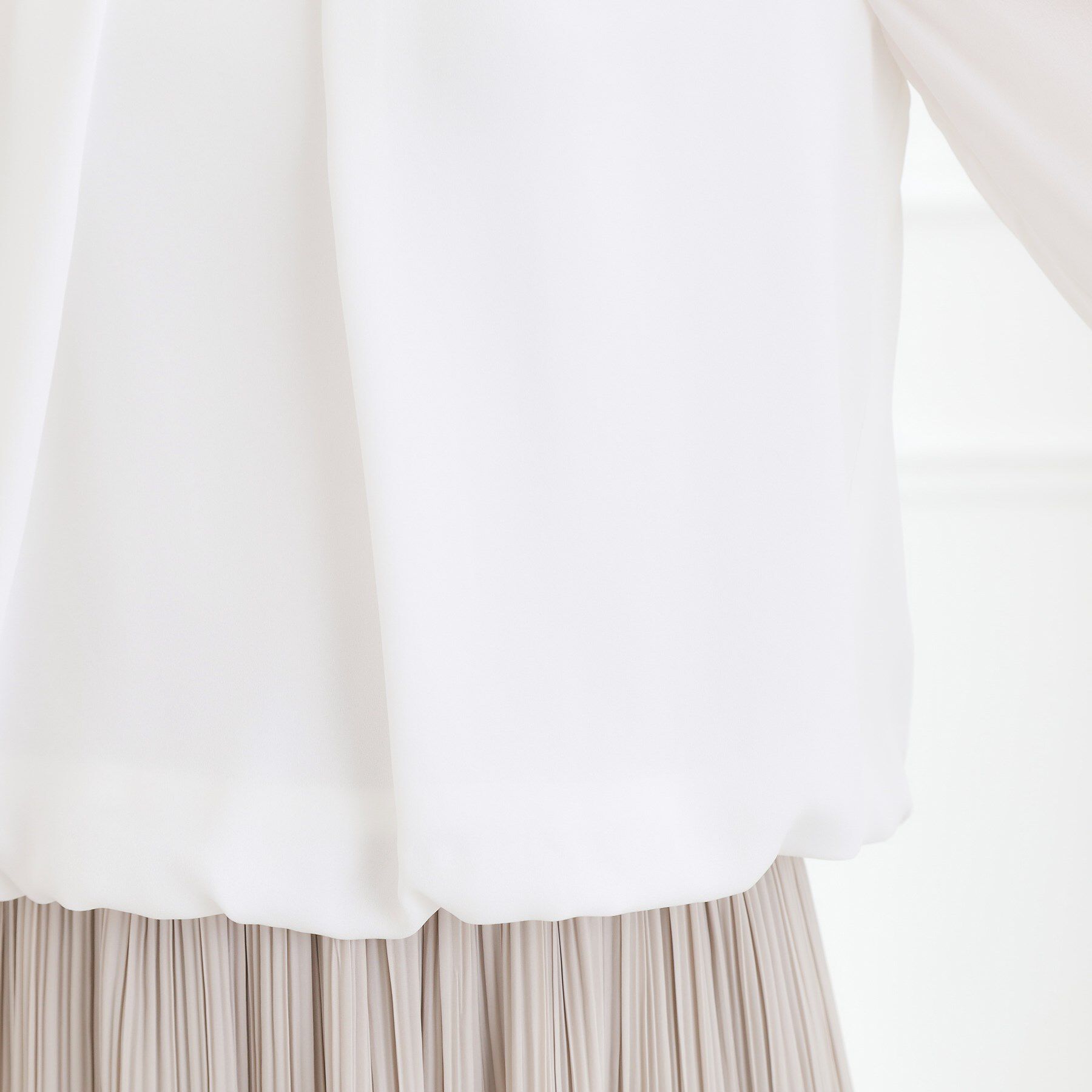 grove「【手洗いOK】パーツ付き裾バルーンブラウス」|シャツ・ブラウス|