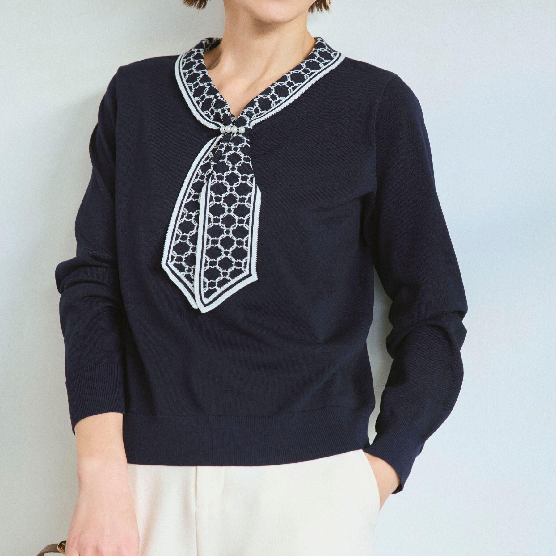 grove「ディテールで差がつく　大人のスカーフ柄ボウタイニット」|ニット・セーター|