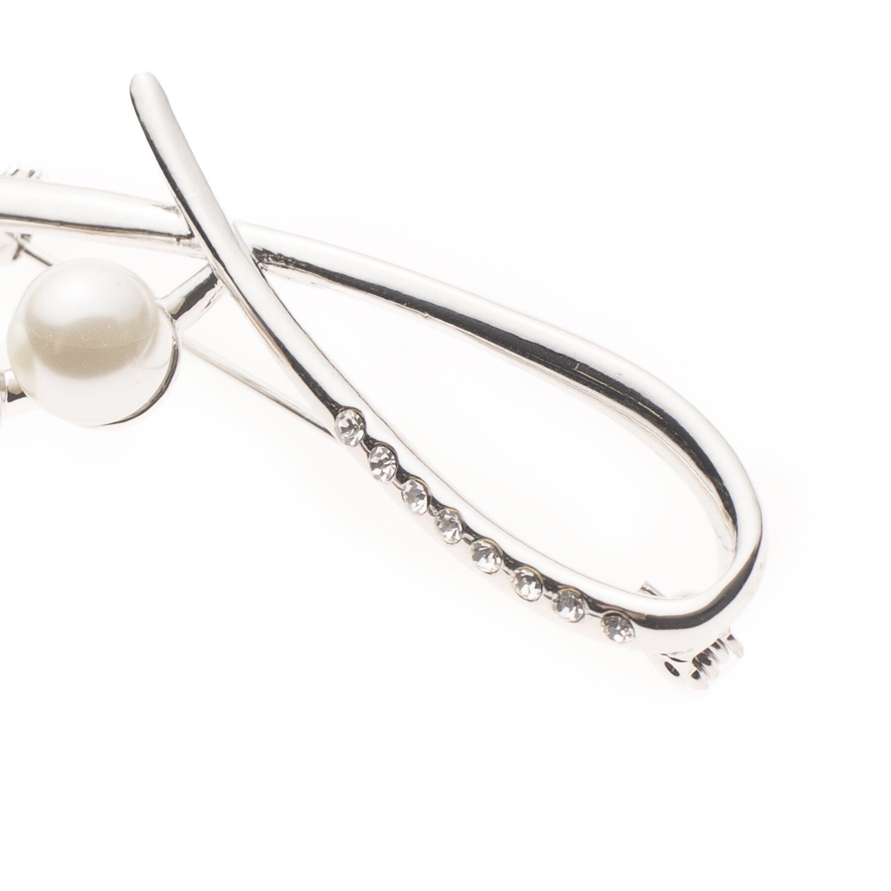 INDIVI「【セレモニー／ギフト】シンプルブローチ」|ブローチ・コサージュ|