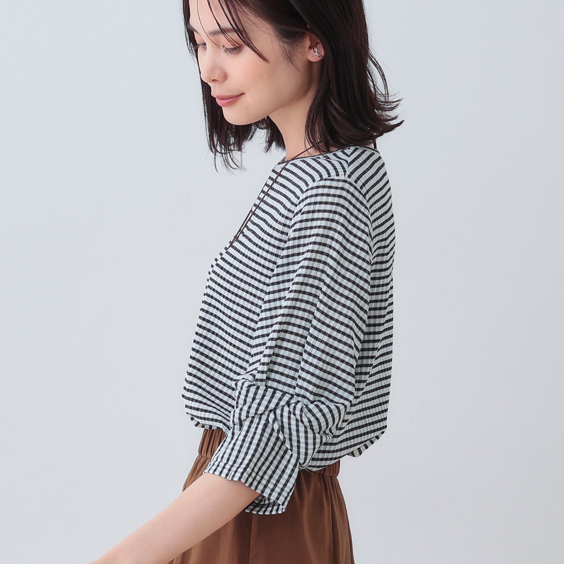 INDIVI「【洗える／吸水速乾／UVケア】ねじりデザイン袖カットソー」|Tシャツ・カットソー|