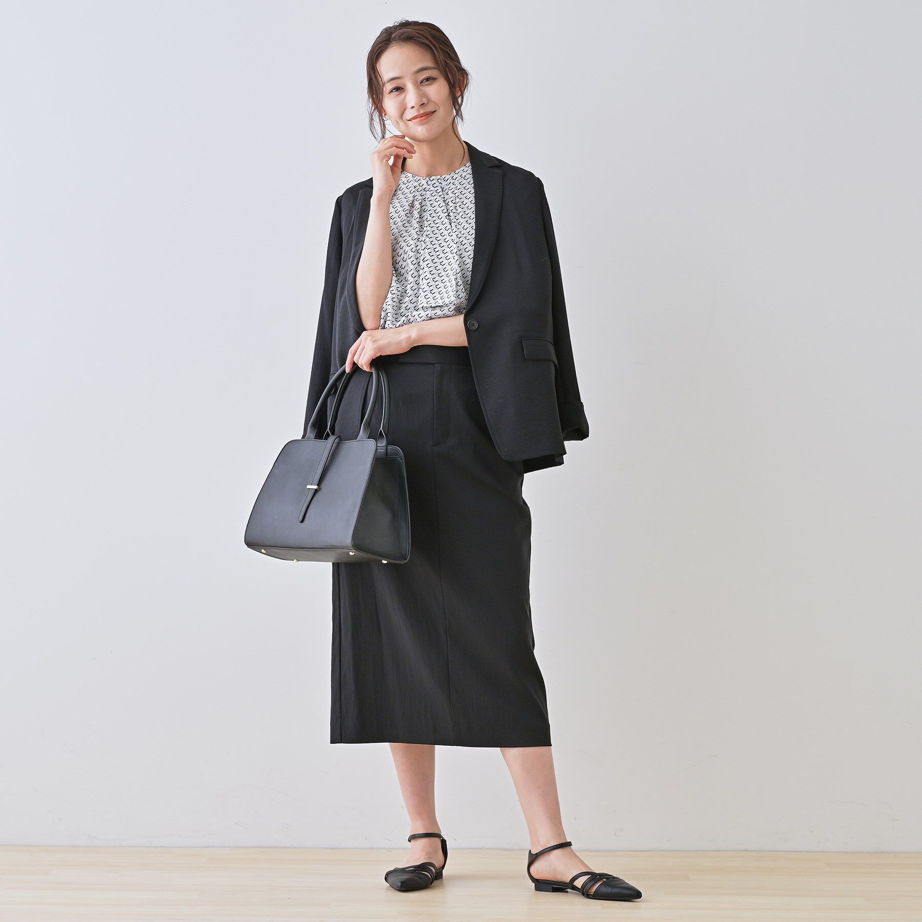 INDIVI「【洗える／UVケア】幾何学柄＆無地ボウタイブラウス」|シャツ・ブラウス|