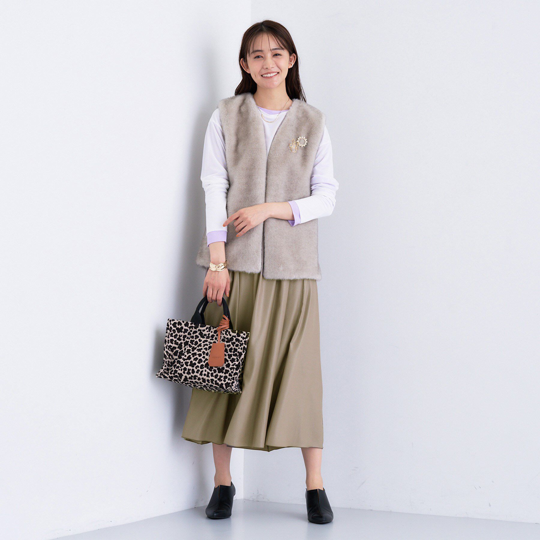 INDIVI「レザー調ギャザースカート」|スカート|