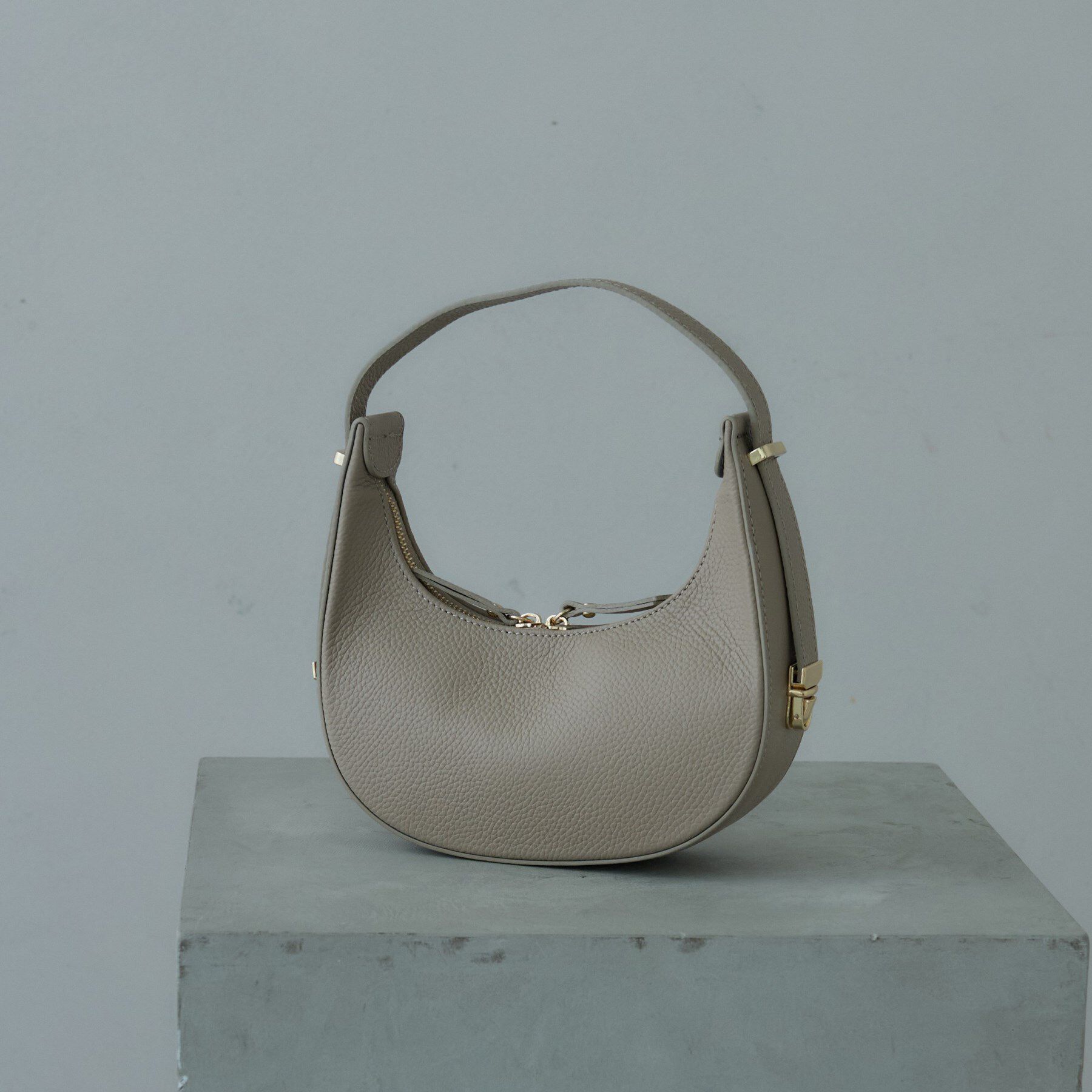 GALLEST「【MILLELA FIRENZE】ショルダームーンバッグ」|ショルダー・メッセンジャー|ベージュ(052)