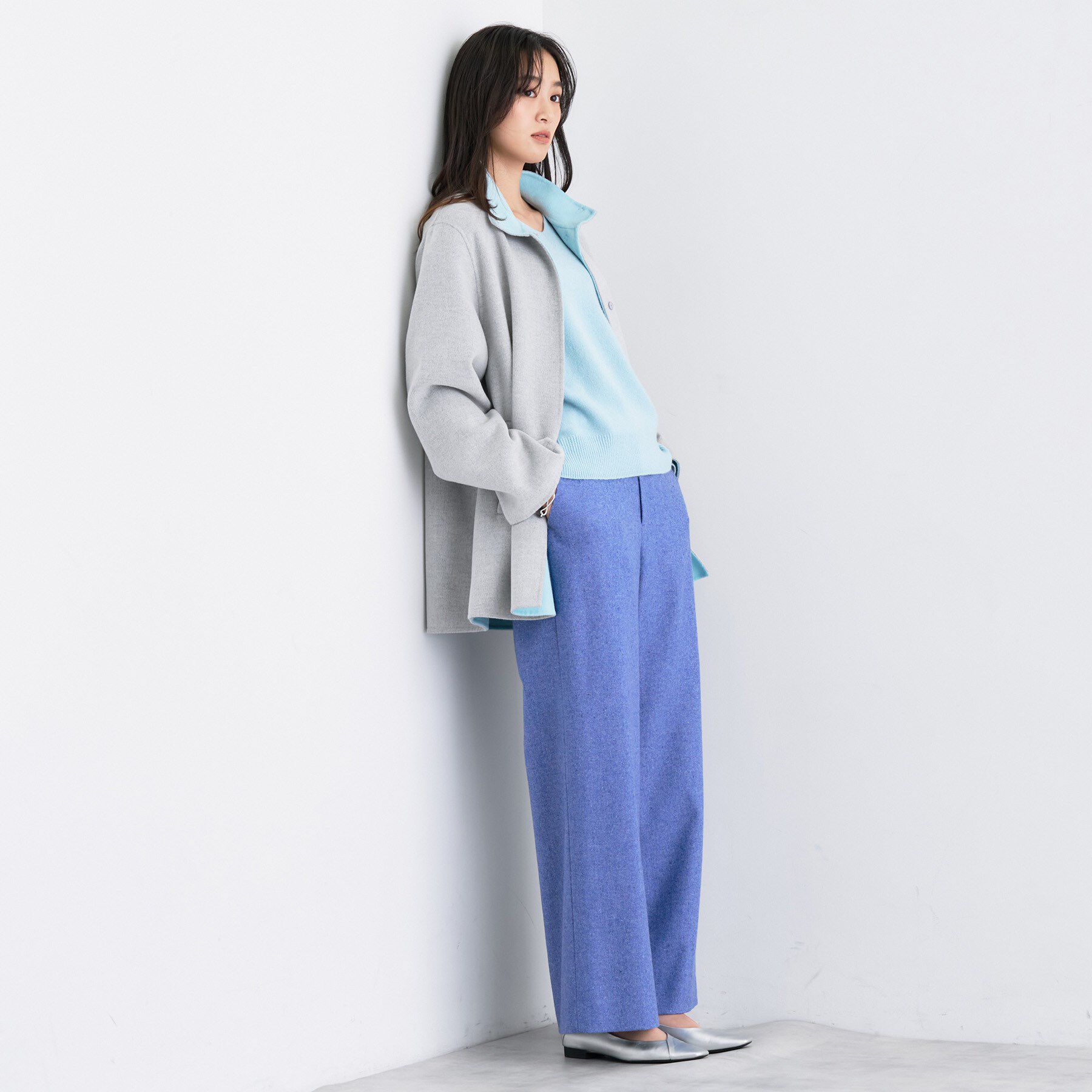 INDIVI「【洗える／カシミヤ混】ミドルゲージVネックニット」|ニット・セーター|