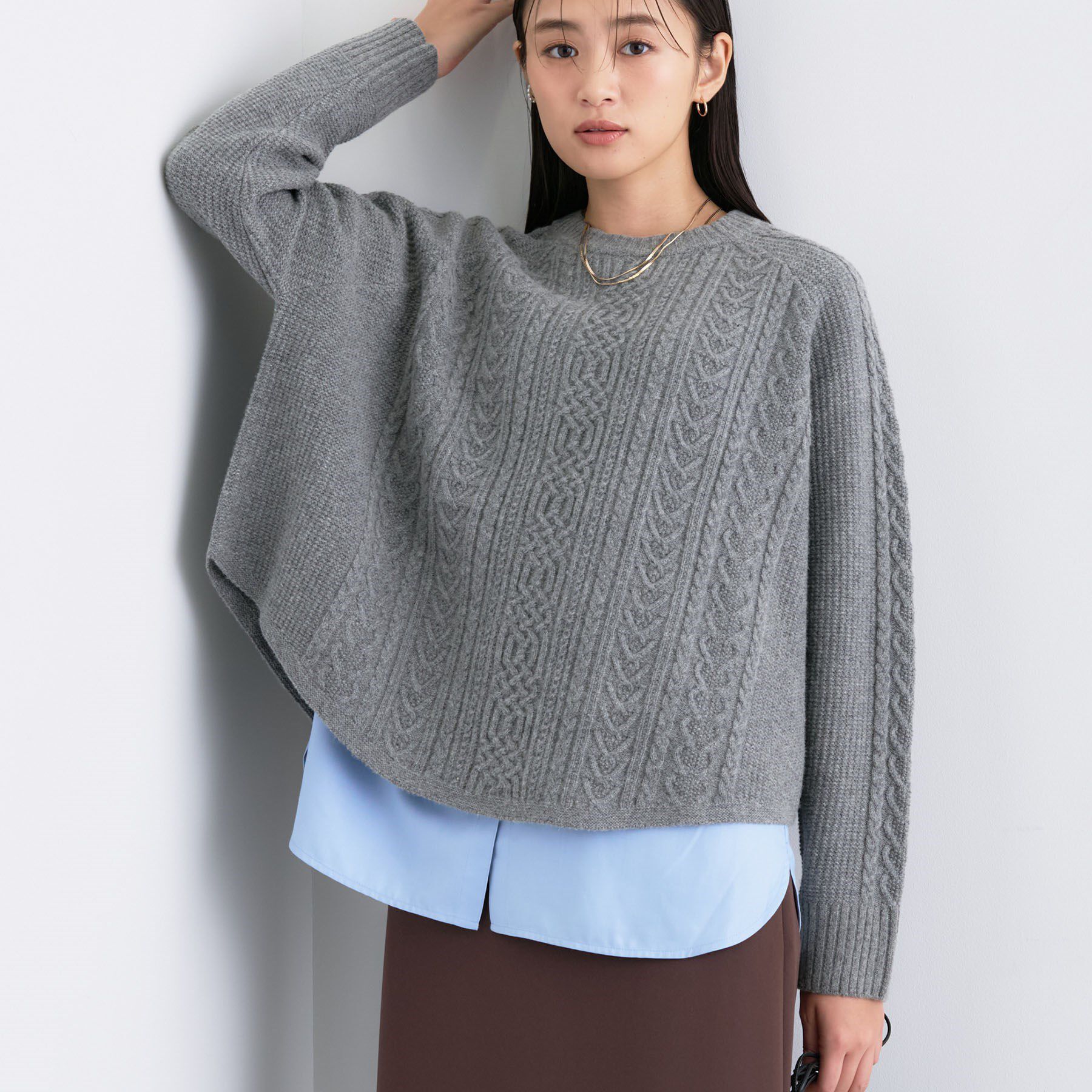 INDIVI「【洗える】ケーブルデザイン ラウンドヘムニット」|ニット・セーター|