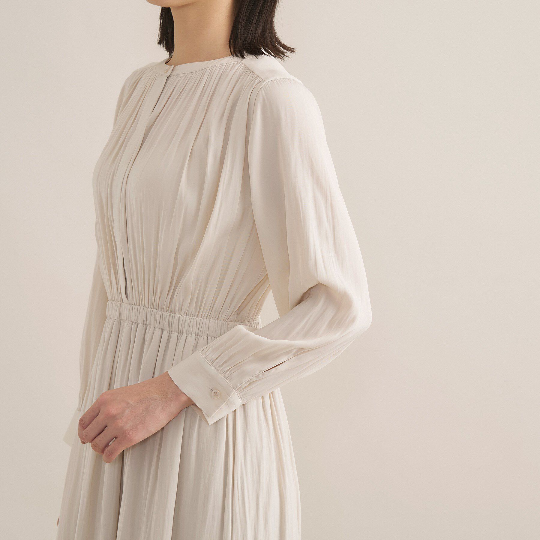 INDIVI「【洗える】ギャザーフレアワンピース」|ワンピース|