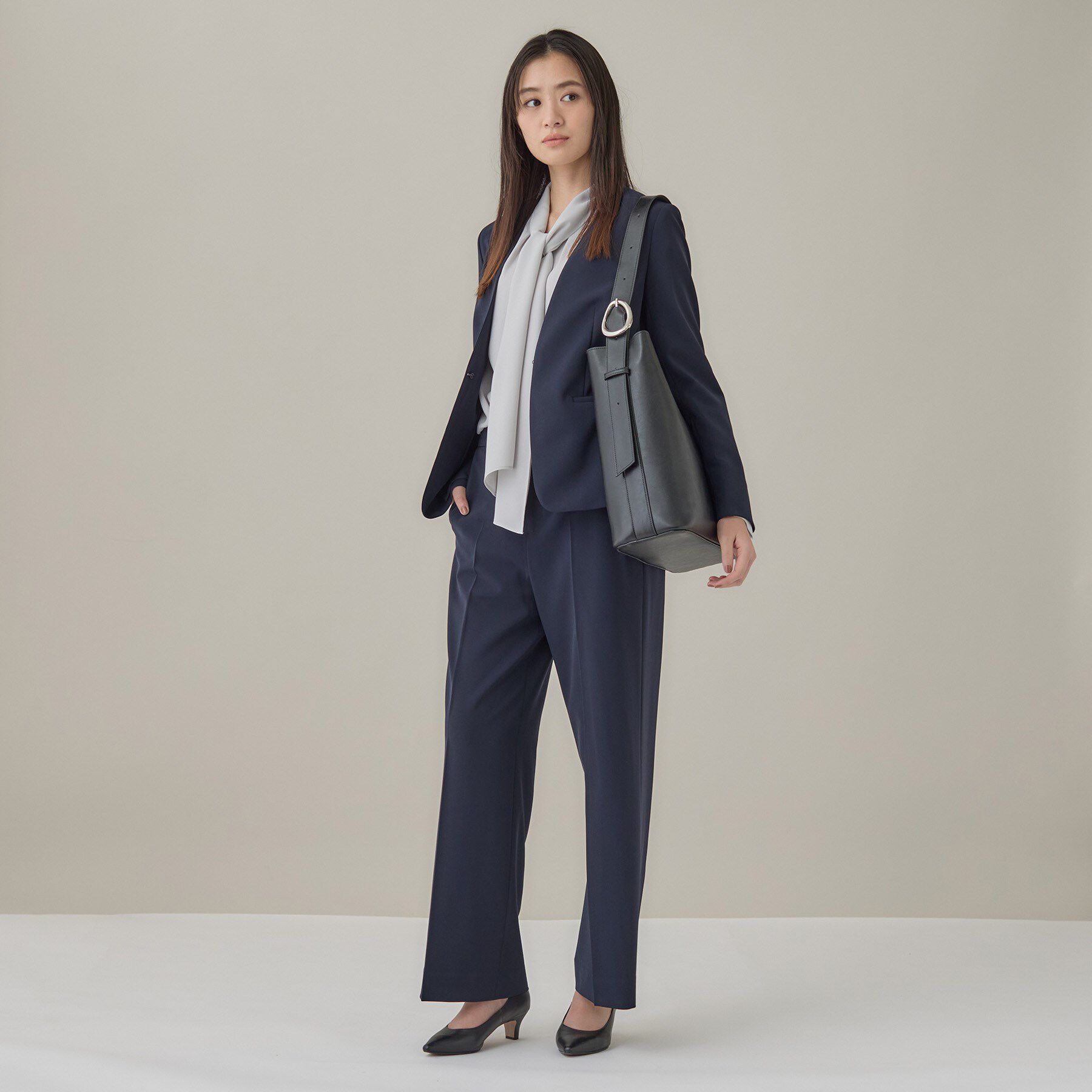 INDIVI「【A4収納可能／合皮】配色デザインワンショルダーバッグ」|ショルダー・メッセンジャー|