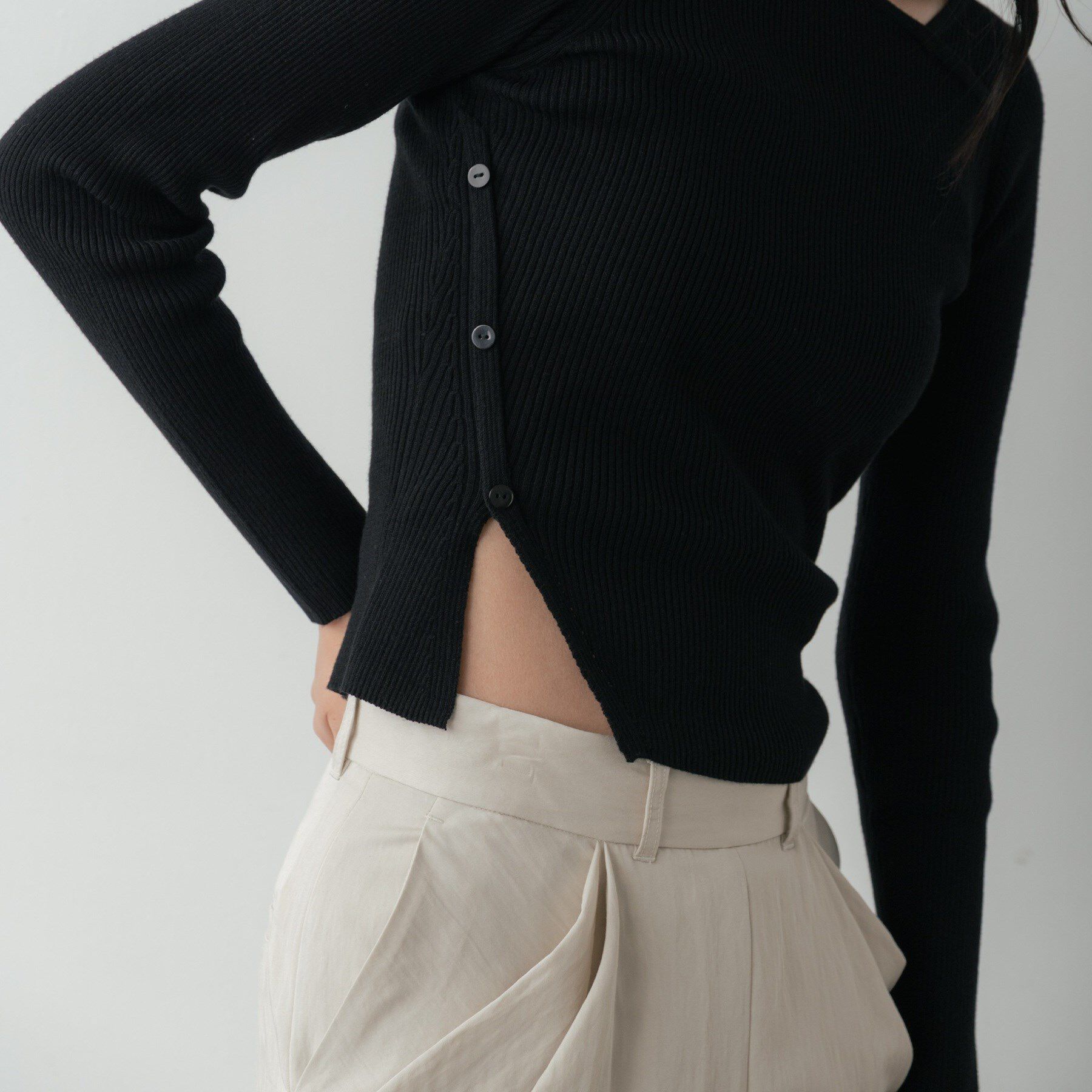 GALLEST「オフショルスリットリブニット」|ニット・セーター|