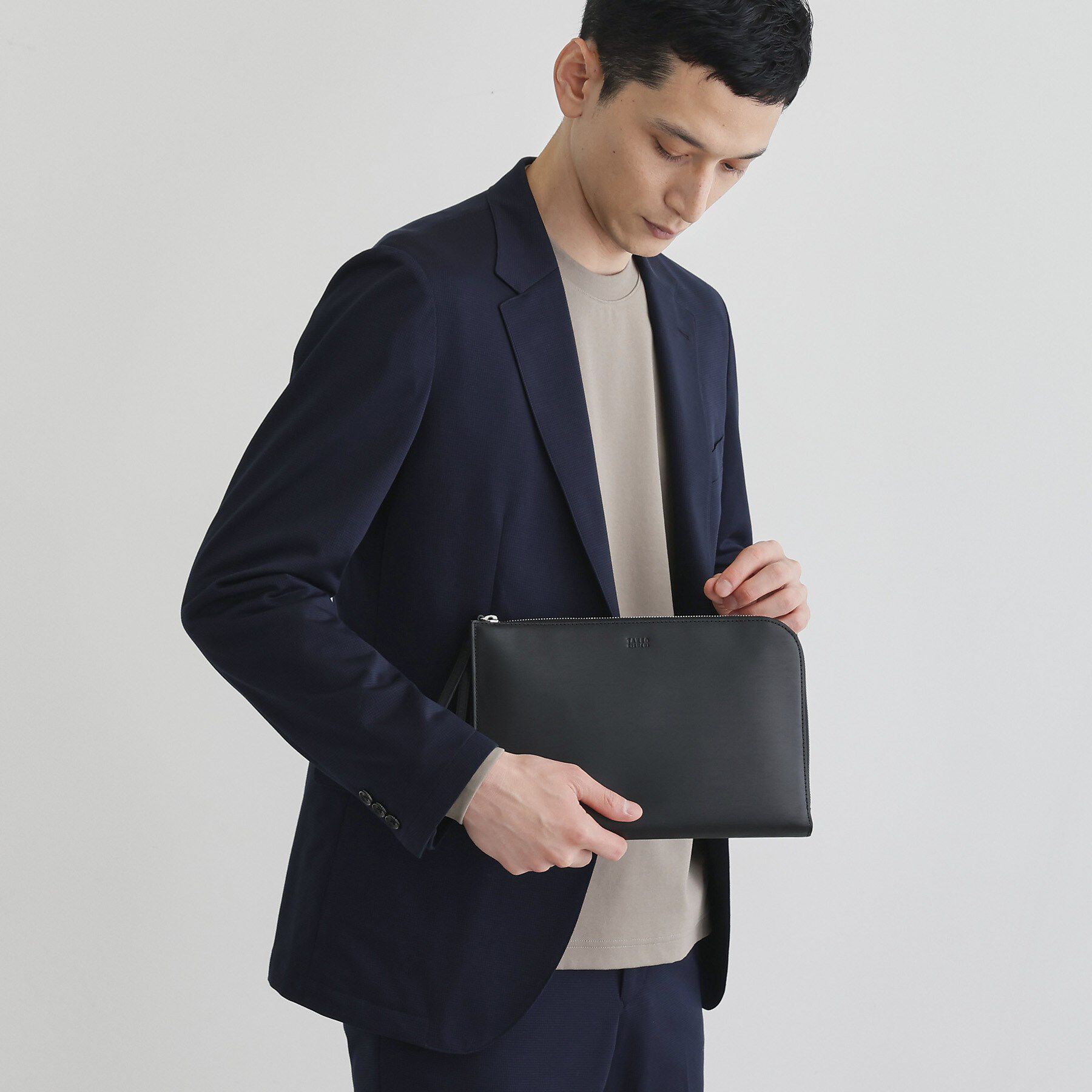 TAKEO KIKUCHI「【ベーシック】レザー クラッチバッグ」|クラッチバッグ|