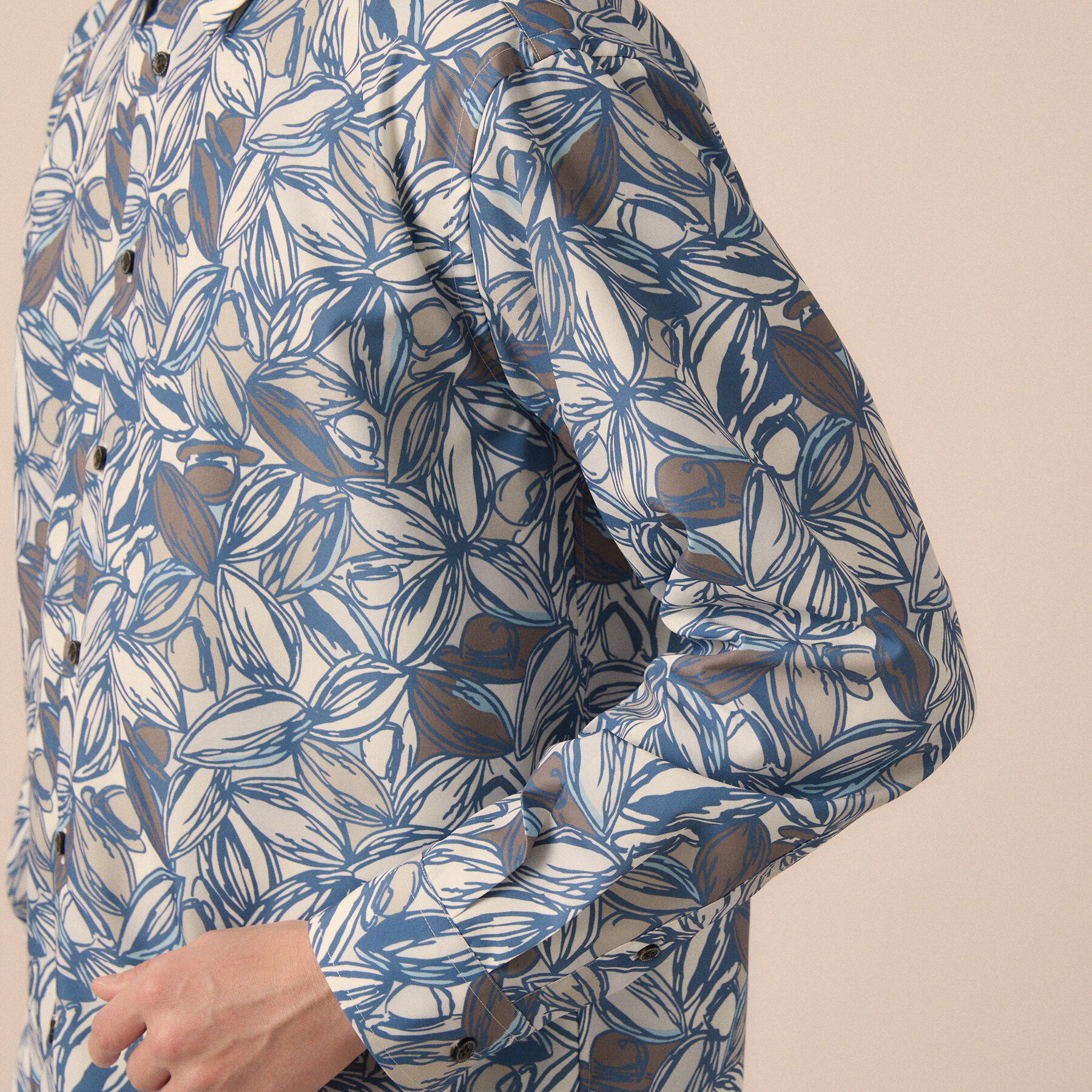 TAKEO KIKUCHI「カカオ柄プリントシャツ」|シャツ・ブラウス|