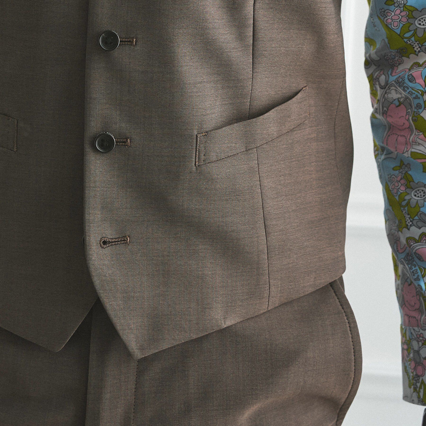 TAKEO KIKUCHI「【BOWLER HAT LABEL】TWトロピカルシャンブレー JAZZベスト」|スーツ|