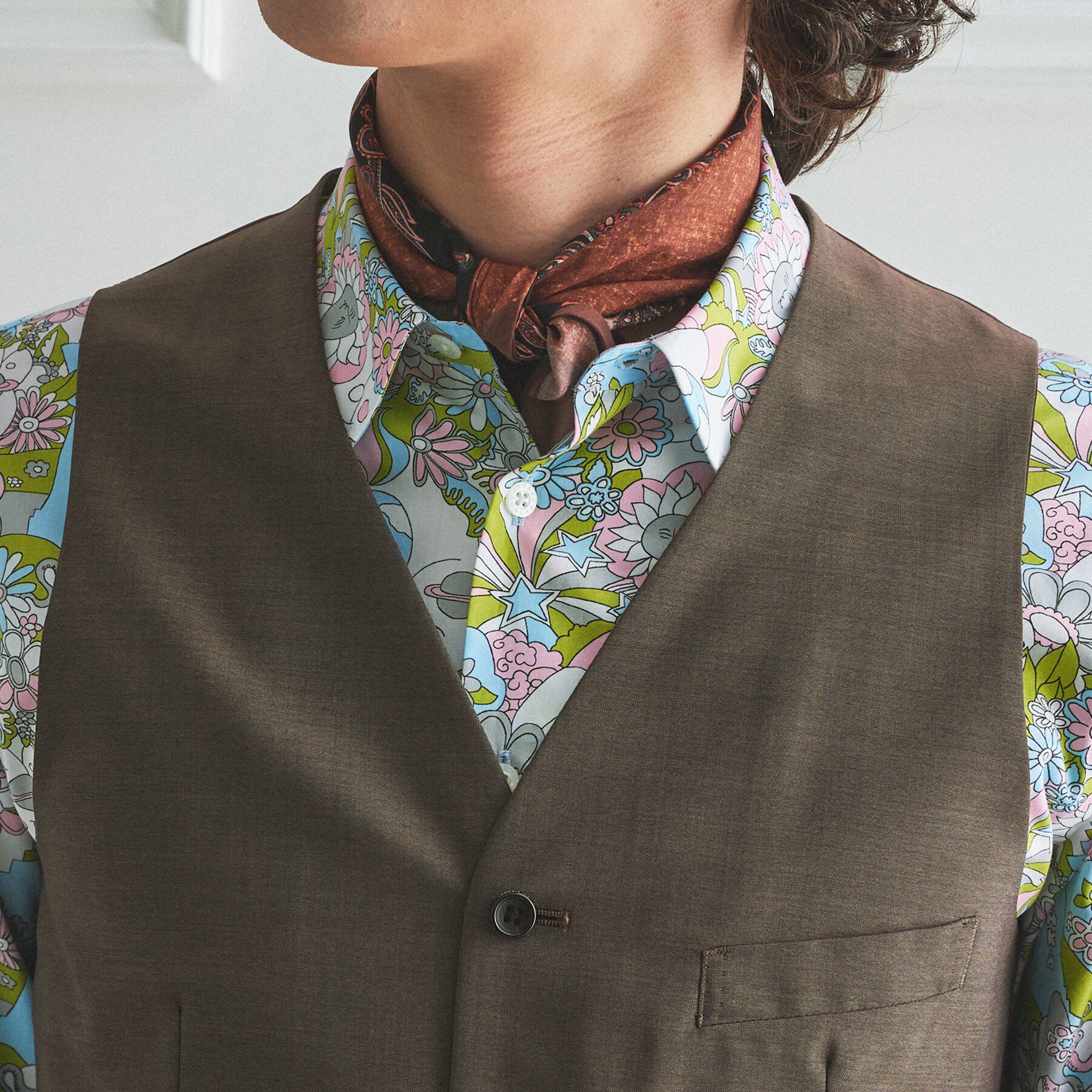 TAKEO KIKUCHI「【BOWLER HAT LABEL】TWトロピカルシャンブレー JAZZベスト」|スーツ|