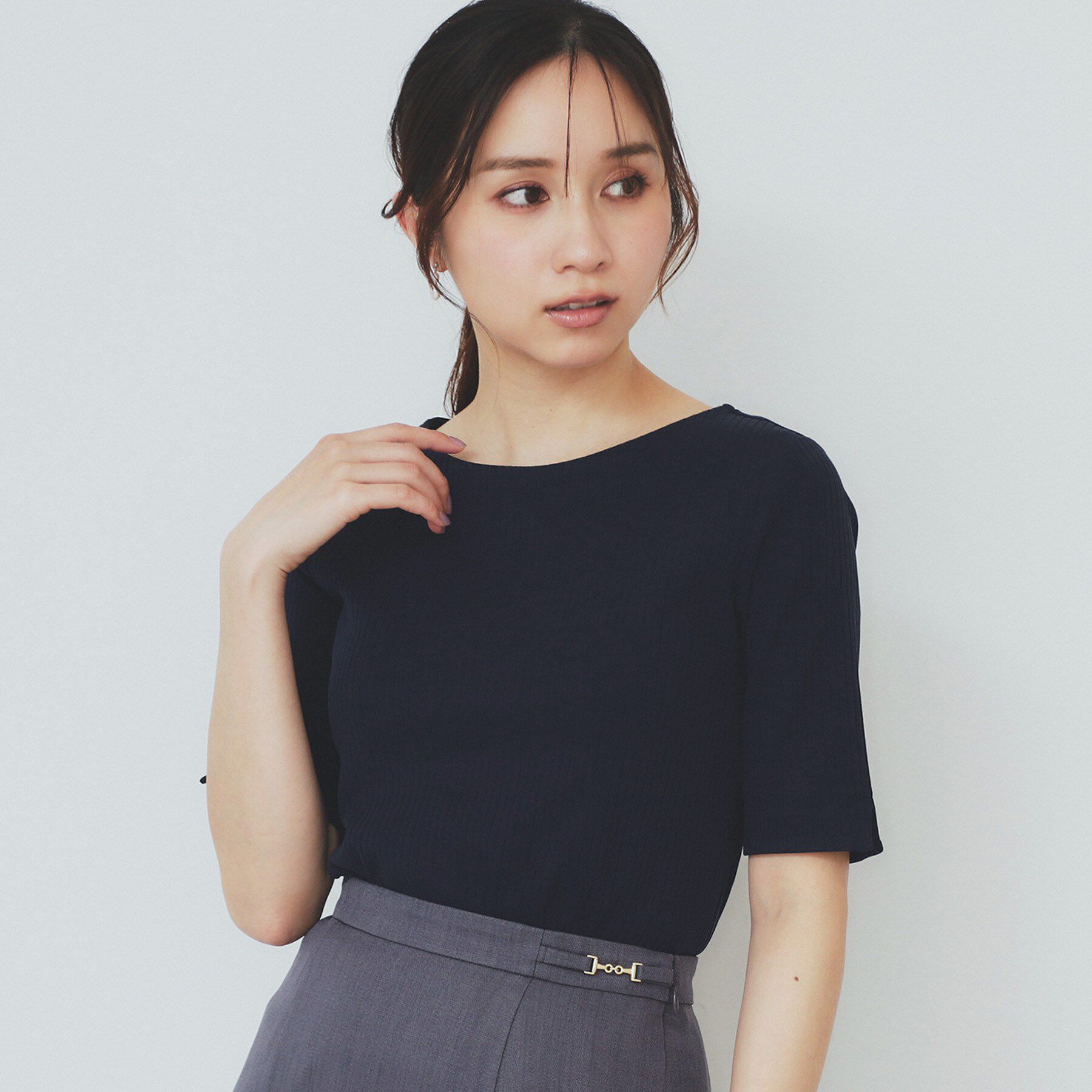 index「《7色展開/XS-LLサイズ》ボートネックリブトップス【UV/洗濯機洗い可】」|Tシャツ・カットソー|