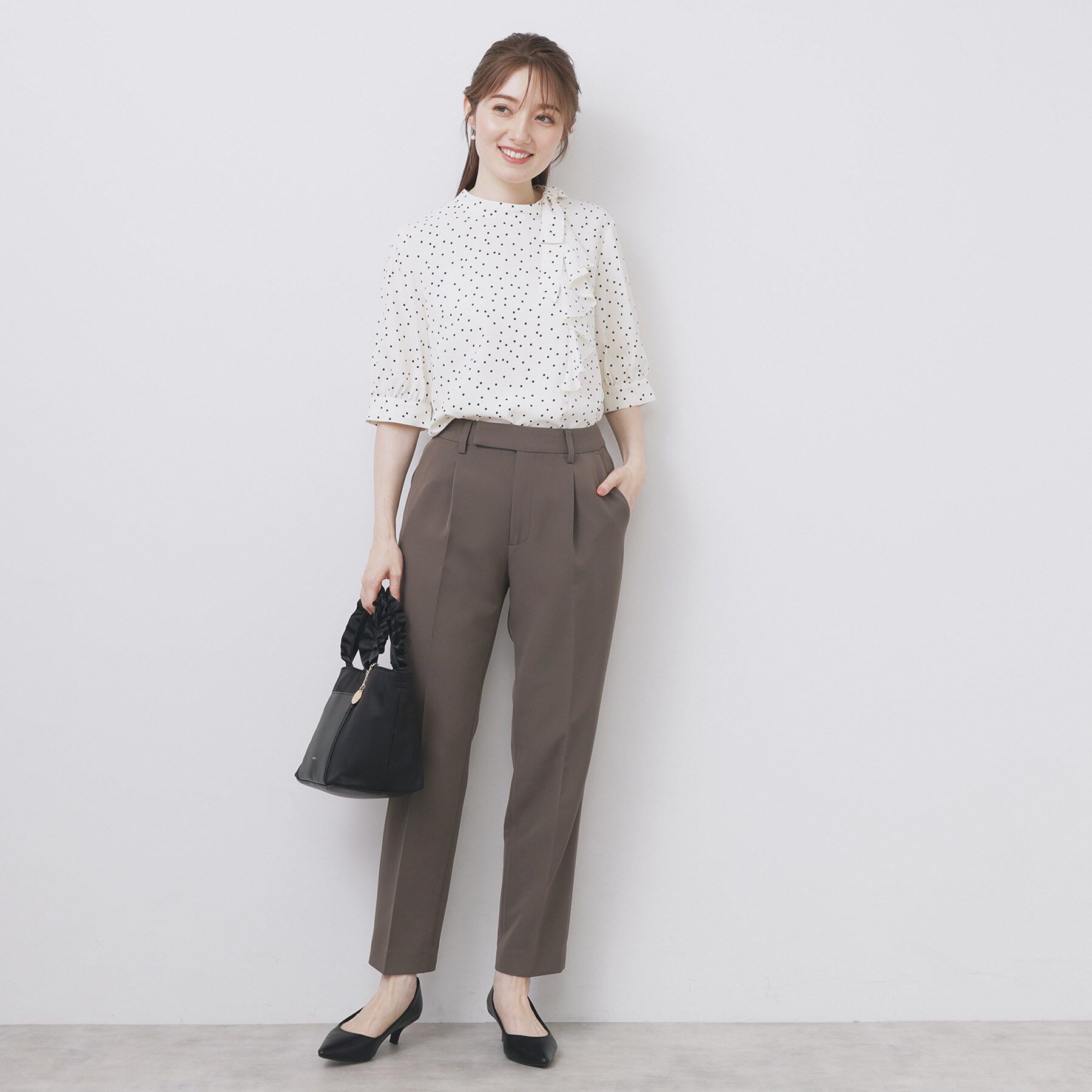 index「ロールカラーアシメフリルリボンブラウス【洗濯機洗い可/イージーアイロン】」|シャツ・ブラウス|