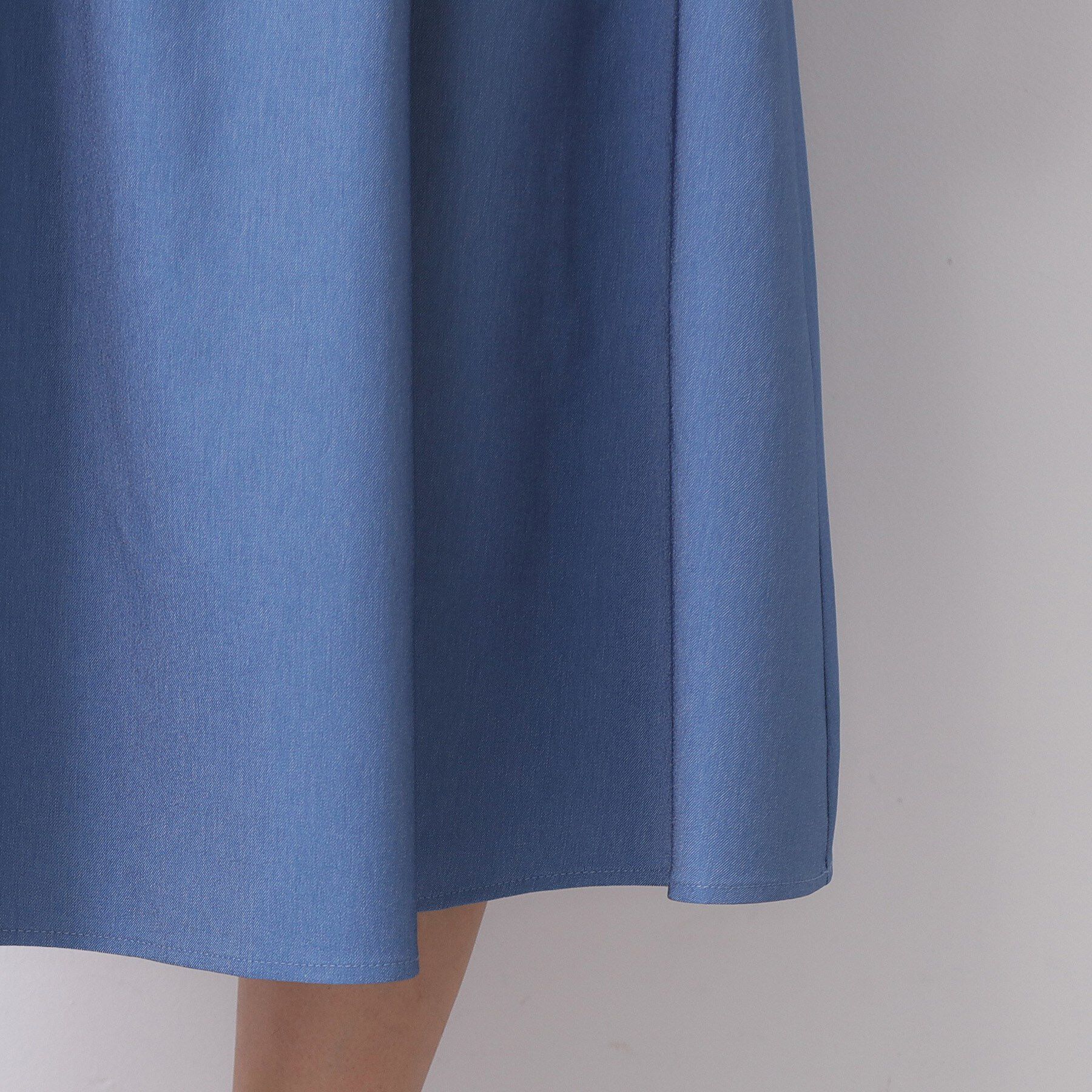 index「シャンブレーツイルドッキングフレアワンピース【洗濯機OK/イージーアイロン】」|ワンピース|