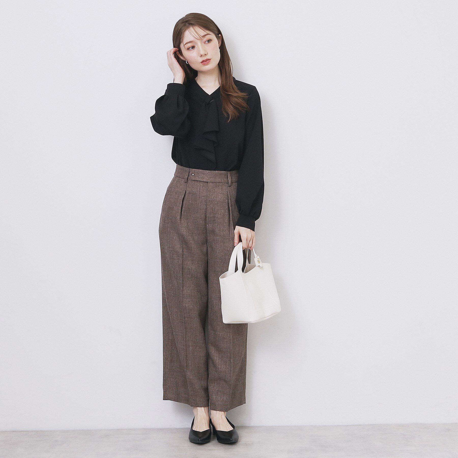 index「ボウタイフリルトップス【洗濯機OK/ストレッチ/イージーアイロン/防シワ】《S～3L》」|Tシャツ・カットソー|