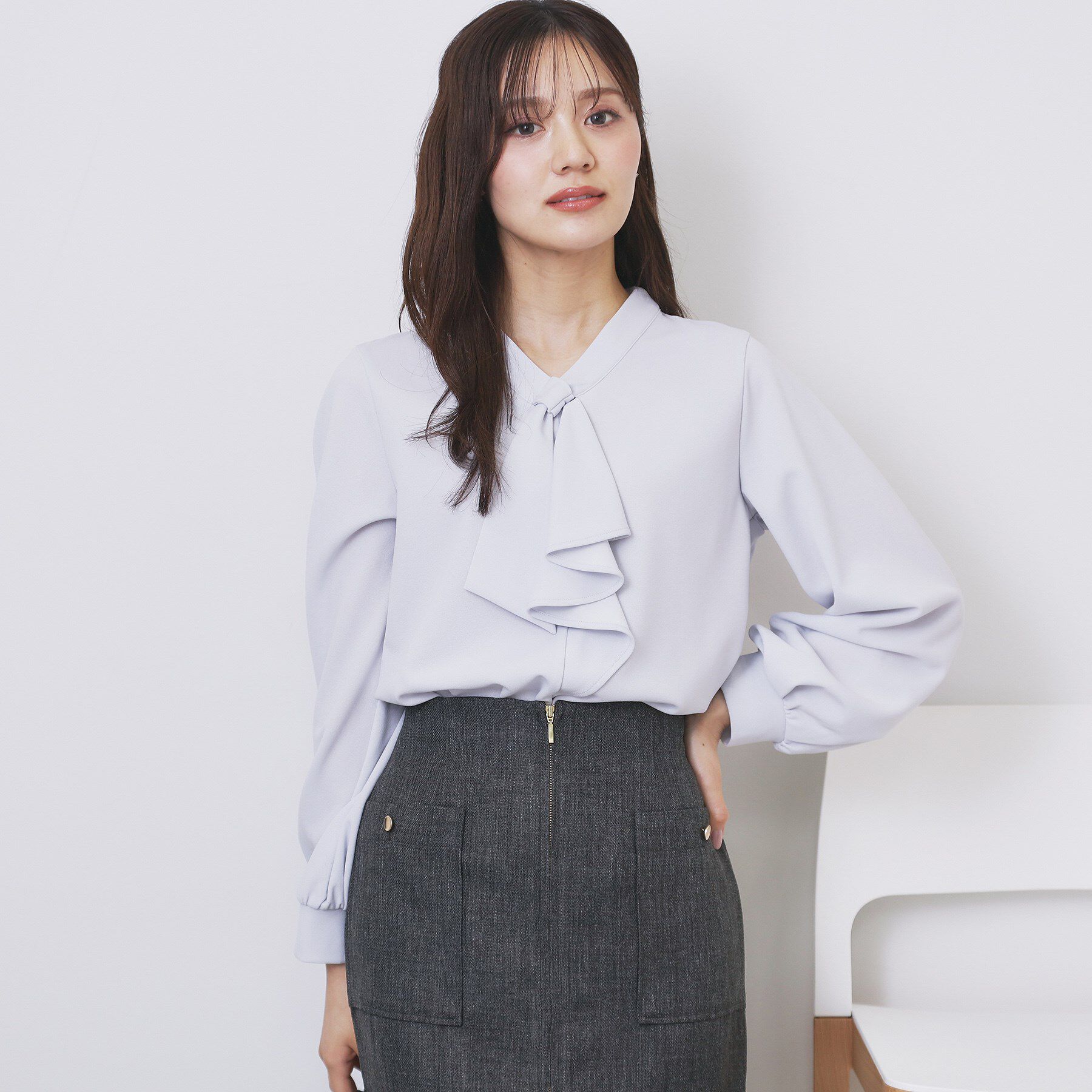 index「ボウタイフリルトップス【洗濯機OK/ストレッチ/イージーアイロン/防シワ】《S～3L》」|Tシャツ・カットソー|サックスブルー(09