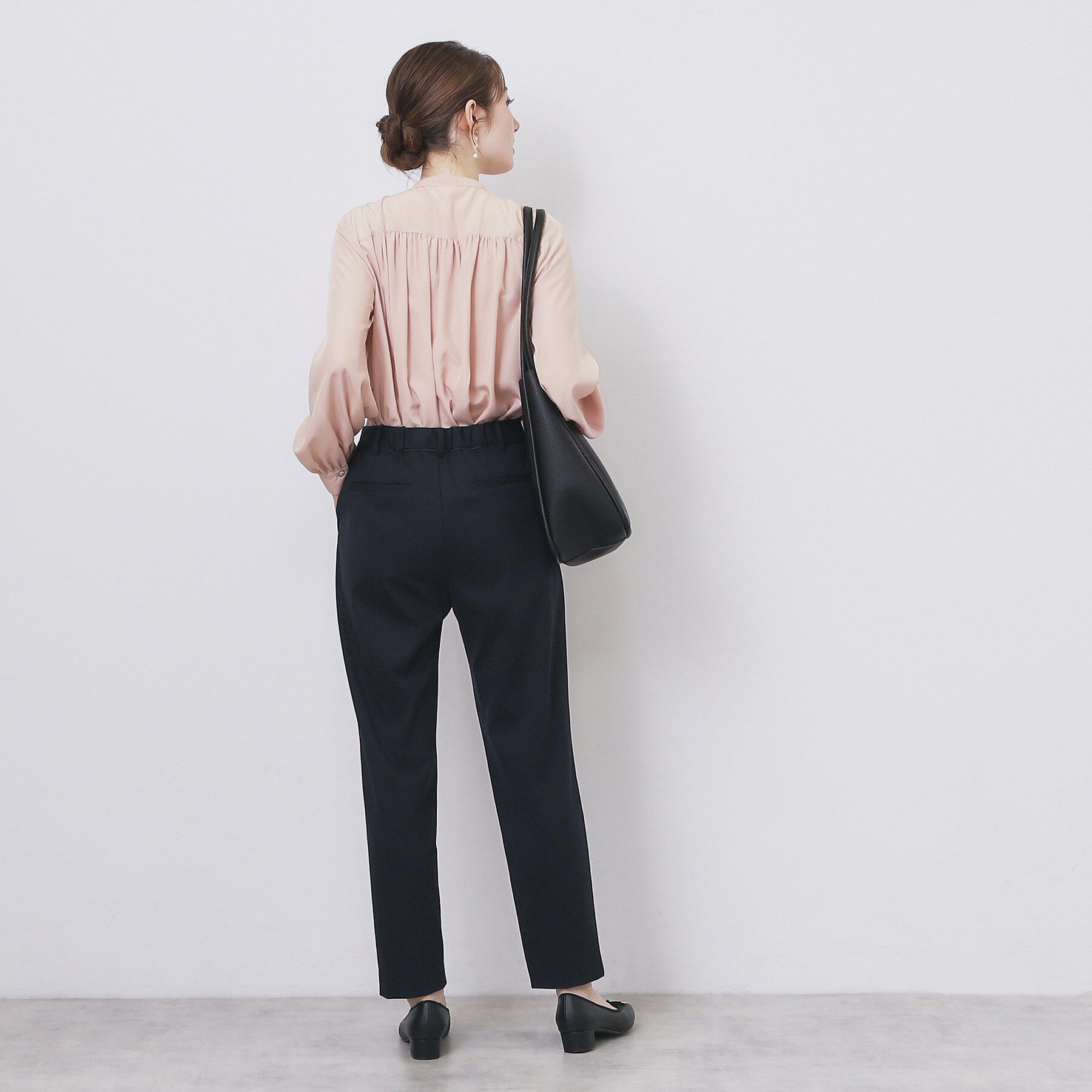 index「サテンバンドカラーブラウス【洗濯機OK/イージーアイロン】」|シャツ・ブラウス|