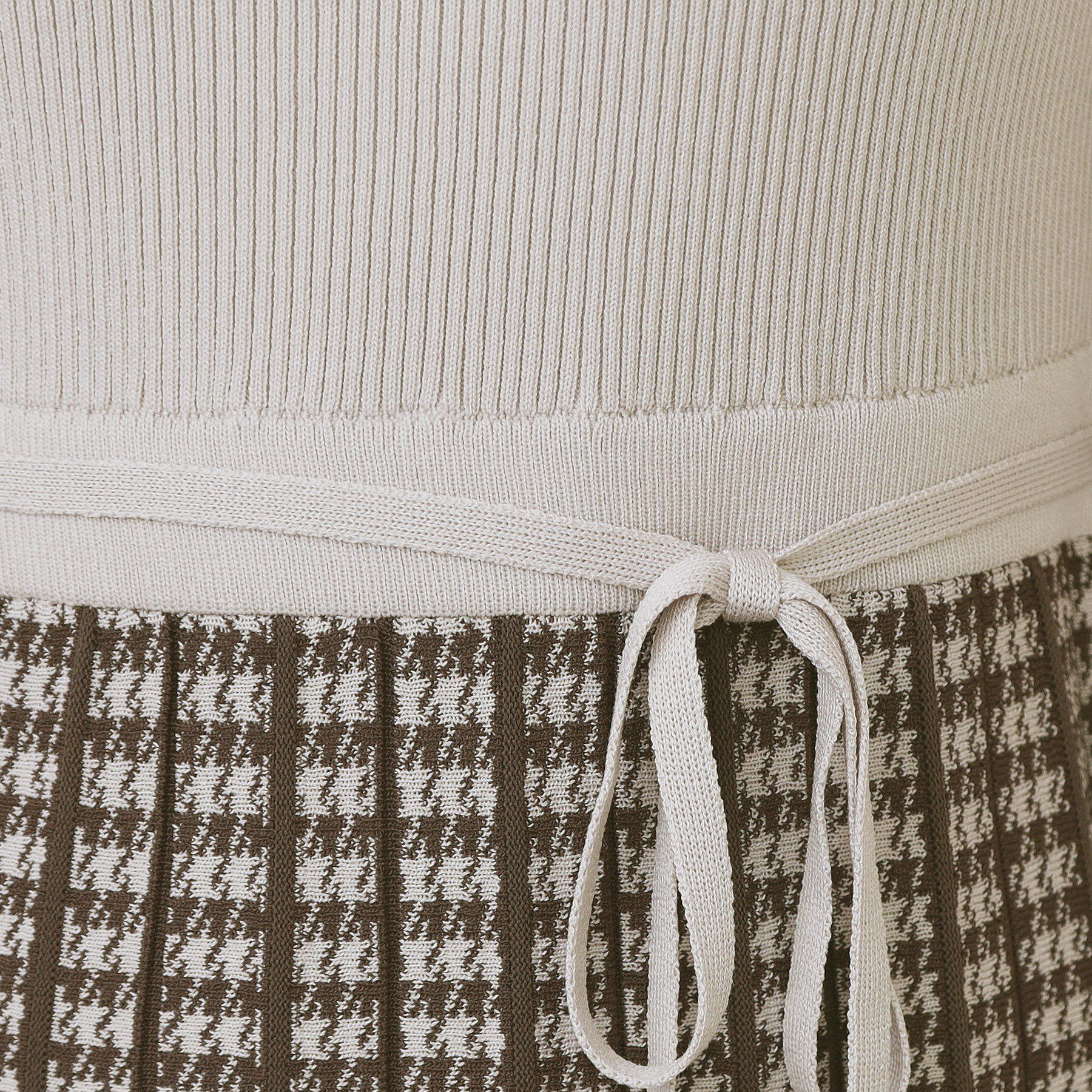 index「千鳥チェックバイカラーニットワンピース【洗濯機OK/抗ピル】」|ワンピース|