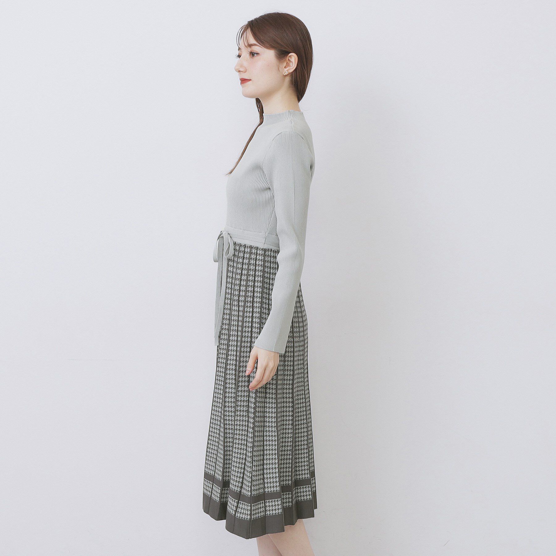 index「千鳥チェックバイカラーニットワンピース【洗濯機OK/抗ピル】」|ワンピース|