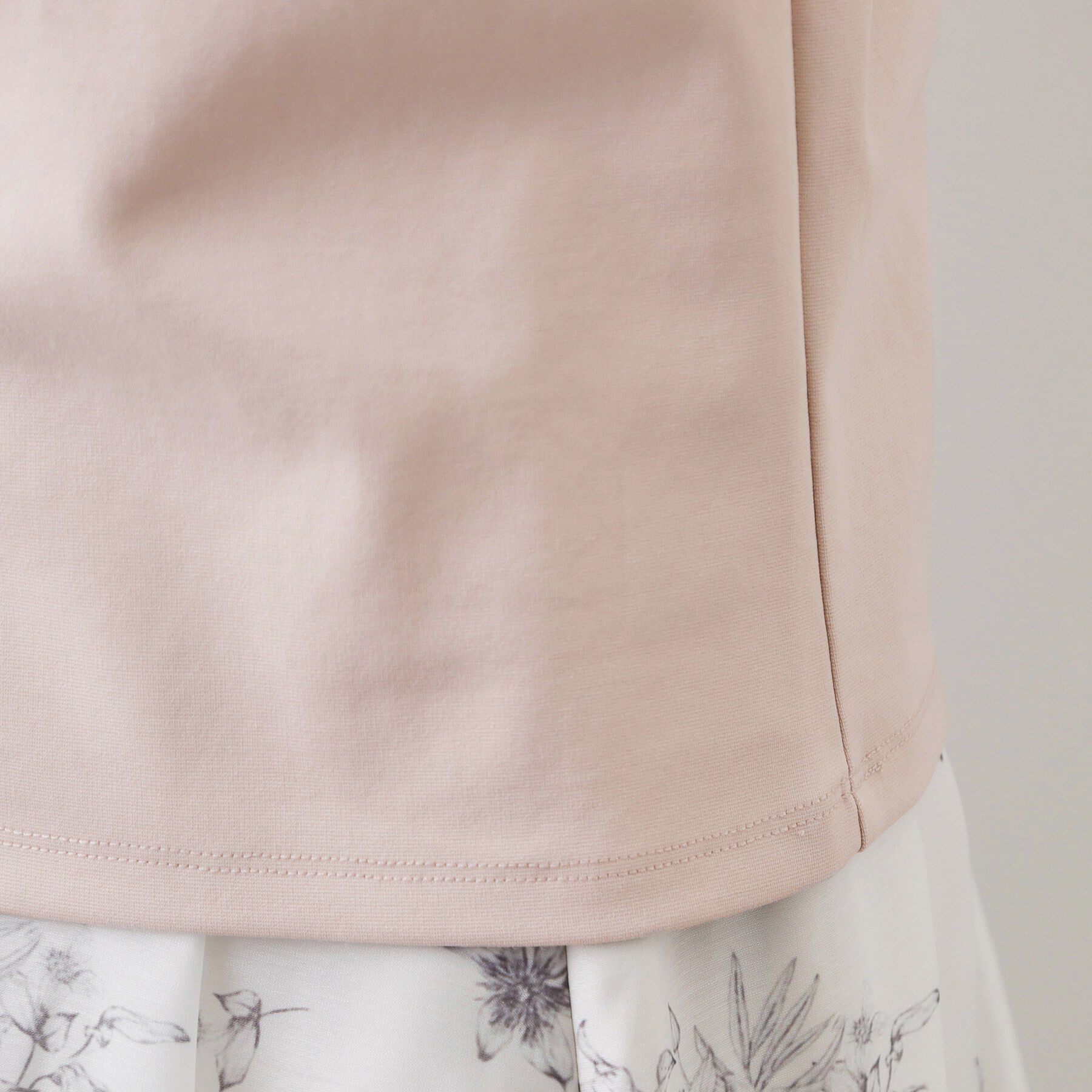 index「アシメラッフルフリルトップス【洗濯機OK】」|Tシャツ・カットソー|