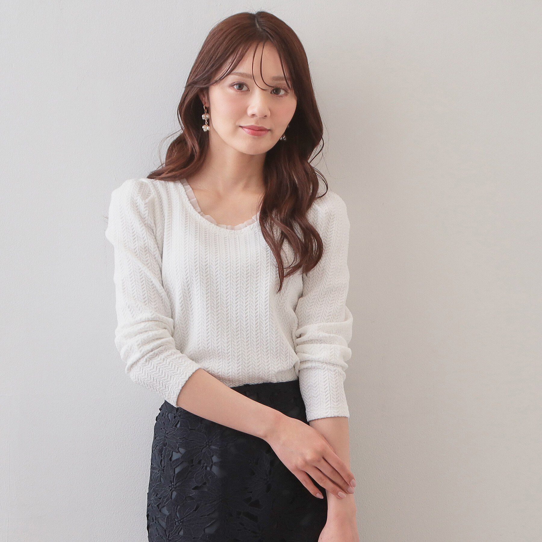 index「衿チュールデザインケーブルジャガードトップス【洗濯機OK】」|Tシャツ・カットソー|オフホワイト(003